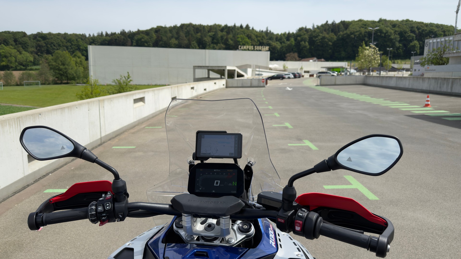 BMW R 1300 GS Adventure ASA (Full equipped)-image-3