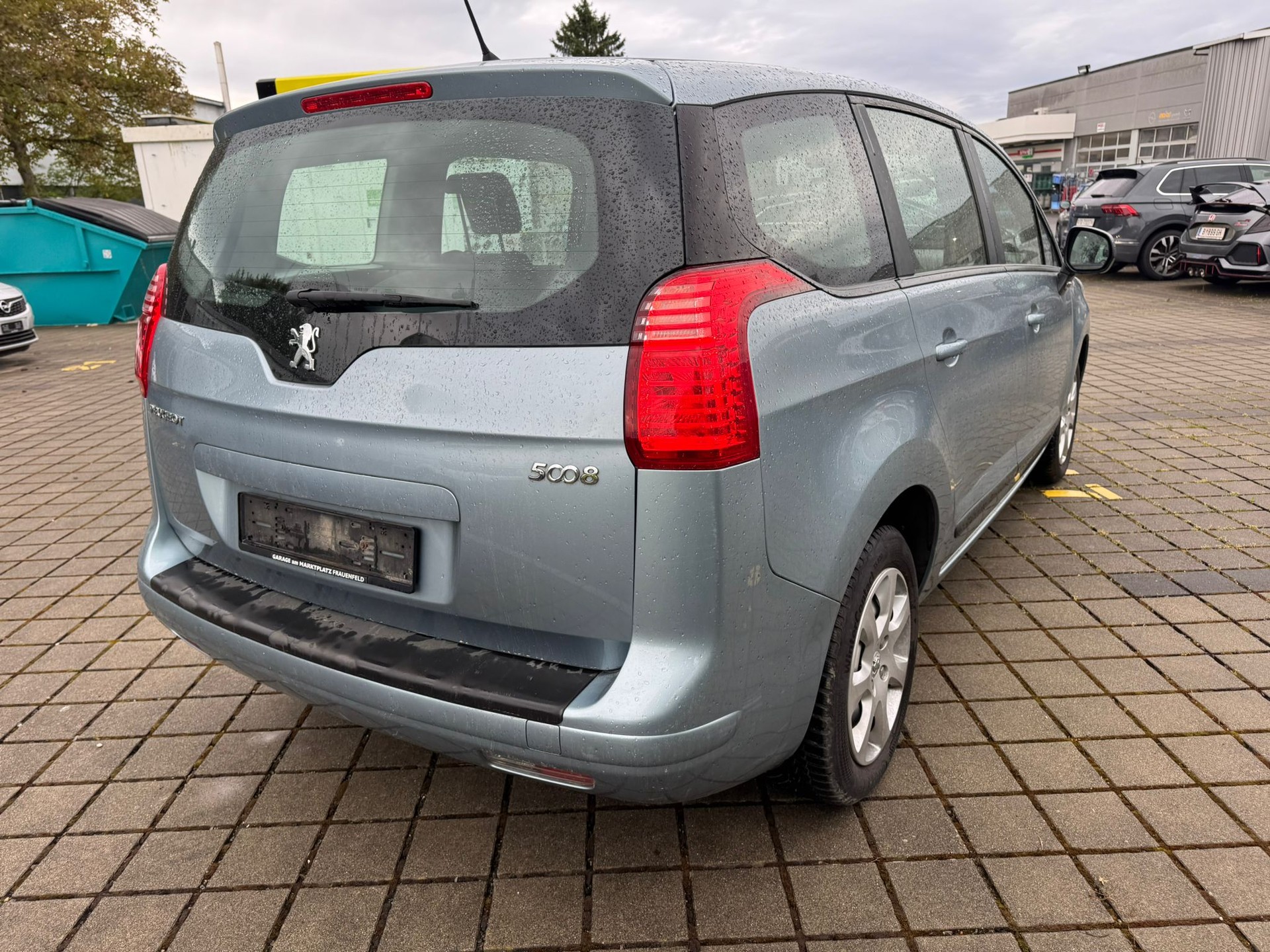 PEUGEOT 5008 1.6 16V VTI Access-image-8