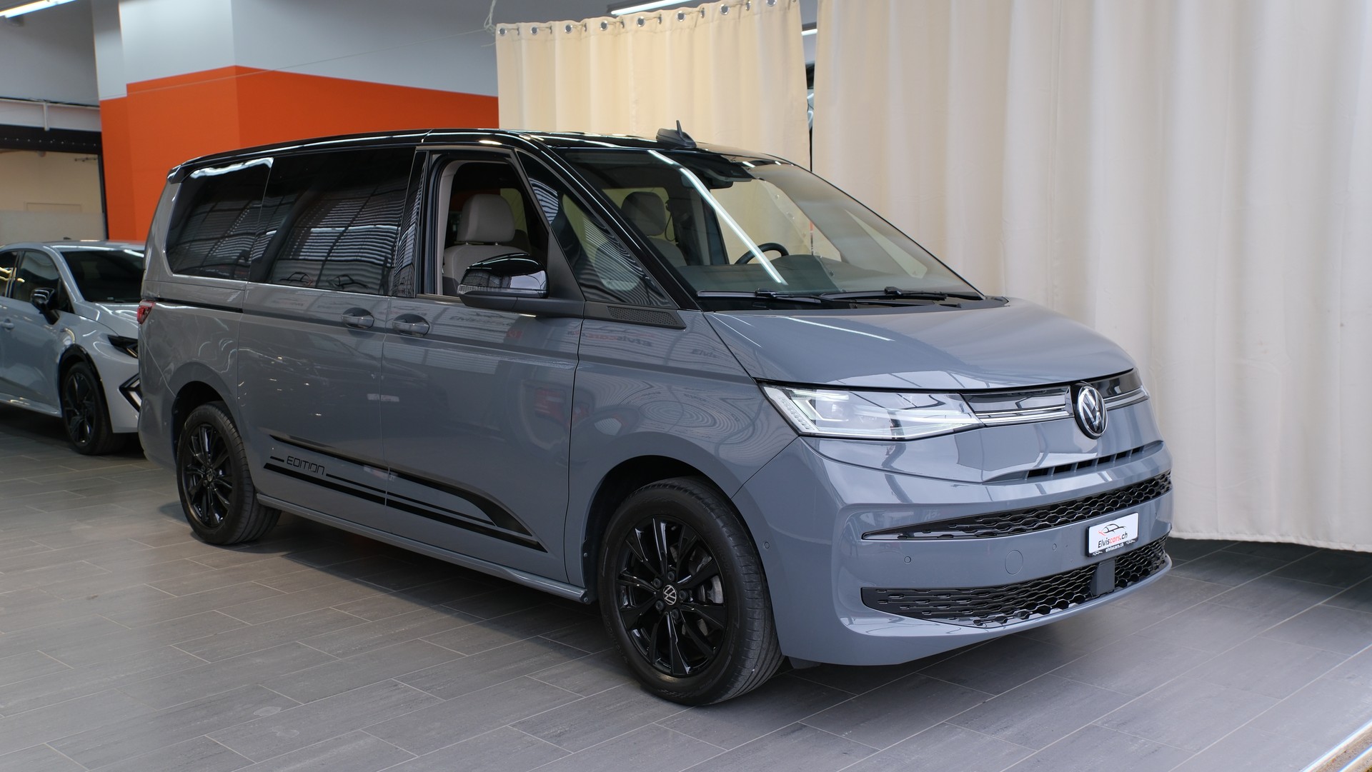 VW Multivan 2.0 TDI Life Edition DSG Lang-image-30