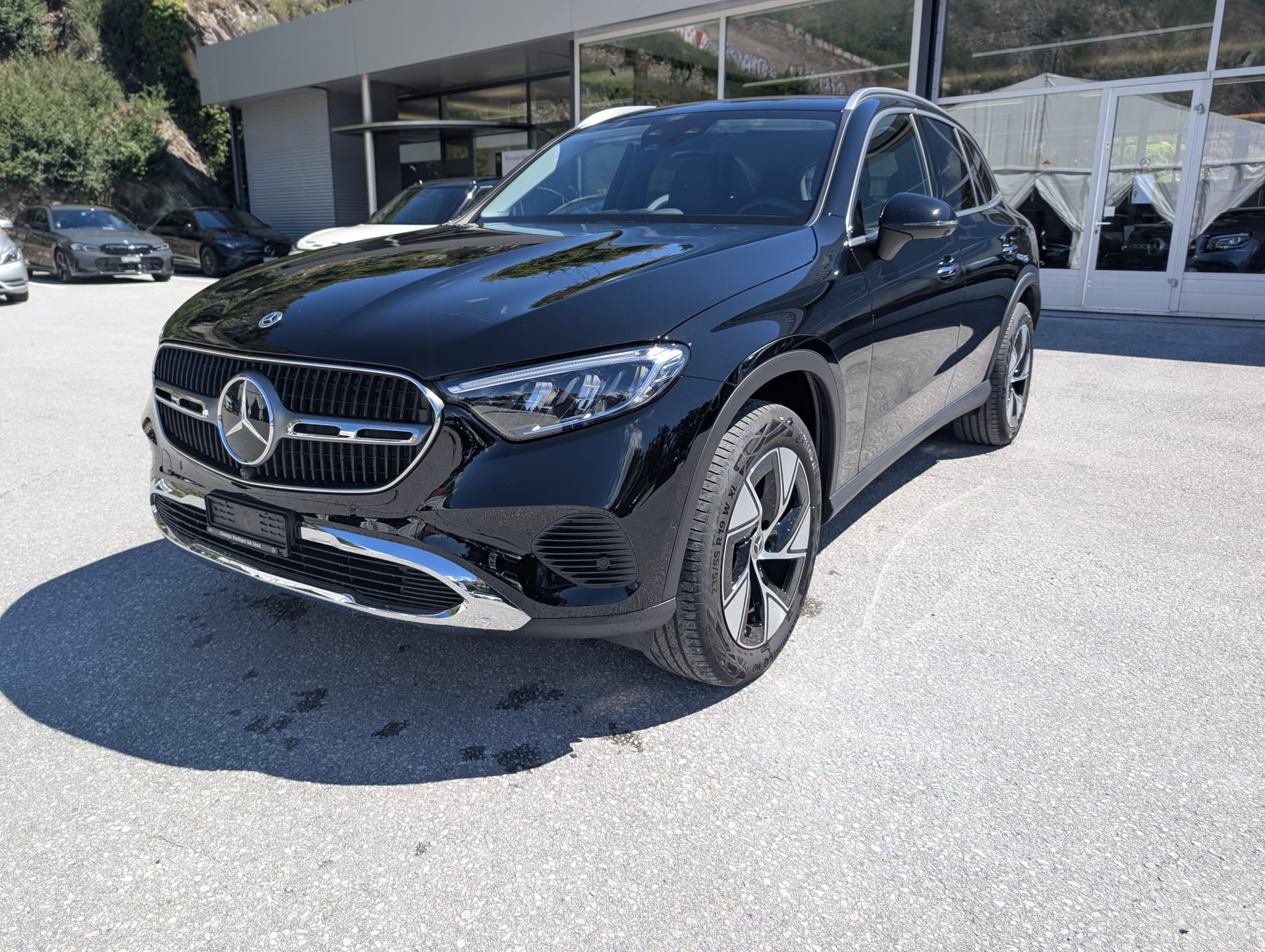 MERCEDES-BENZ GLC 300 e Avantgarde 4matic-image-0