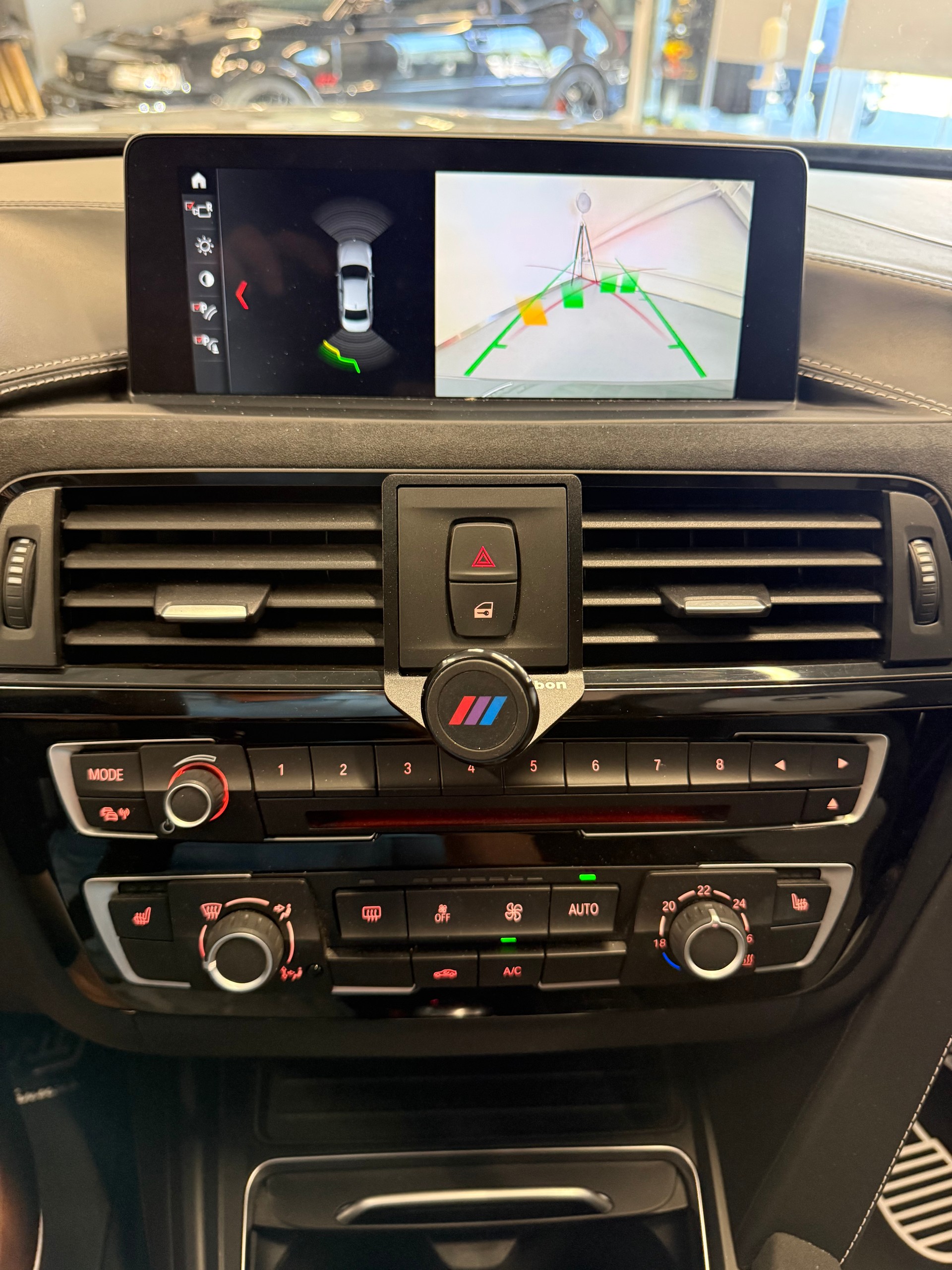 BMW M3 CS Drivelogic Ch Auto-image-20