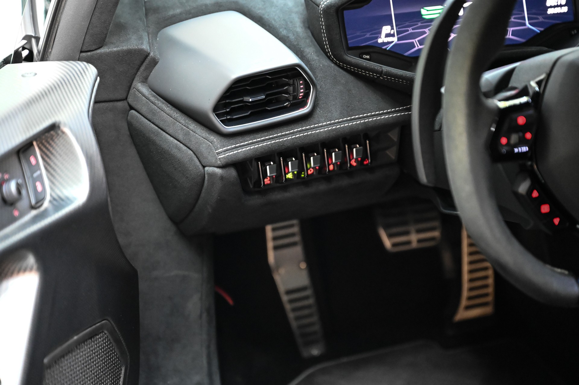LAMBORGHINI Huracan Coupé 5.2 STO-image-25