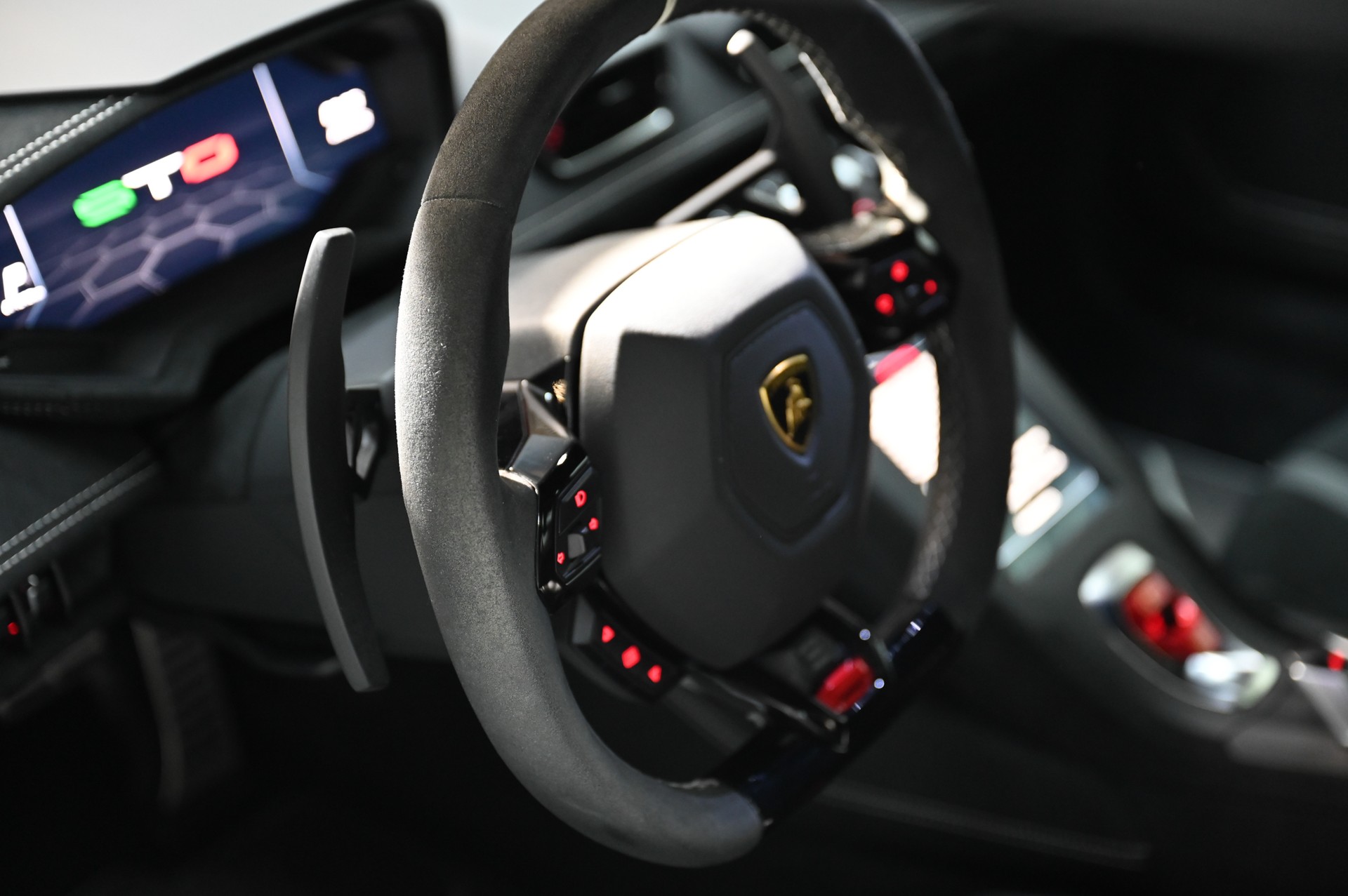 LAMBORGHINI Huracan Coupé 5.2 STO-image-20