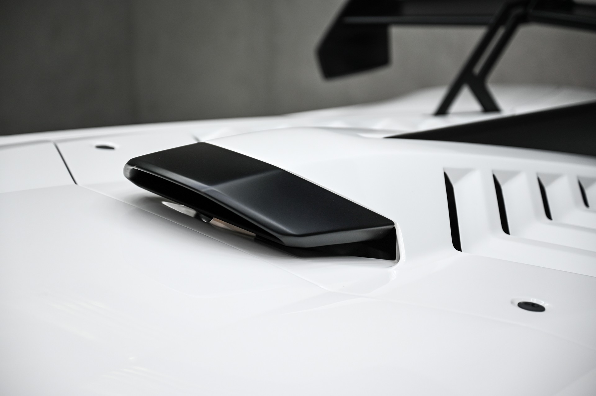 LAMBORGHINI Huracan Coupé 5.2 STO-image-16