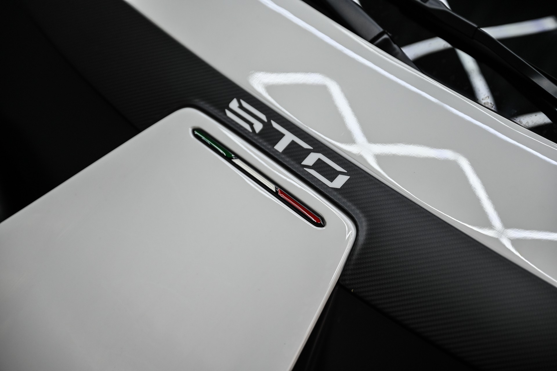 LAMBORGHINI Huracan Coupé 5.2 STO-image-29