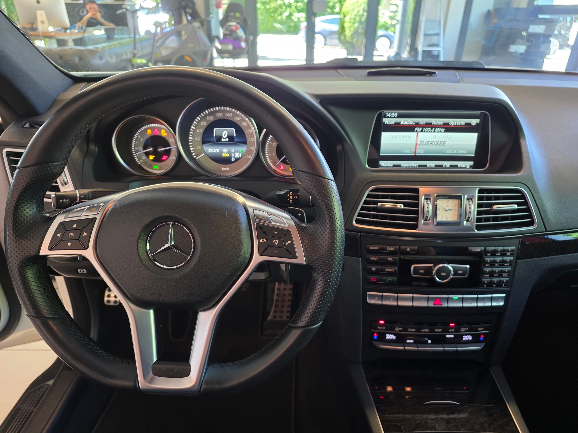 MERCEDES-BENZ E 500 V8 Coupé AMG-Line 4.7 Bitturbo ''SUPERSPRINT SPORTAUSPUFF''-image-6