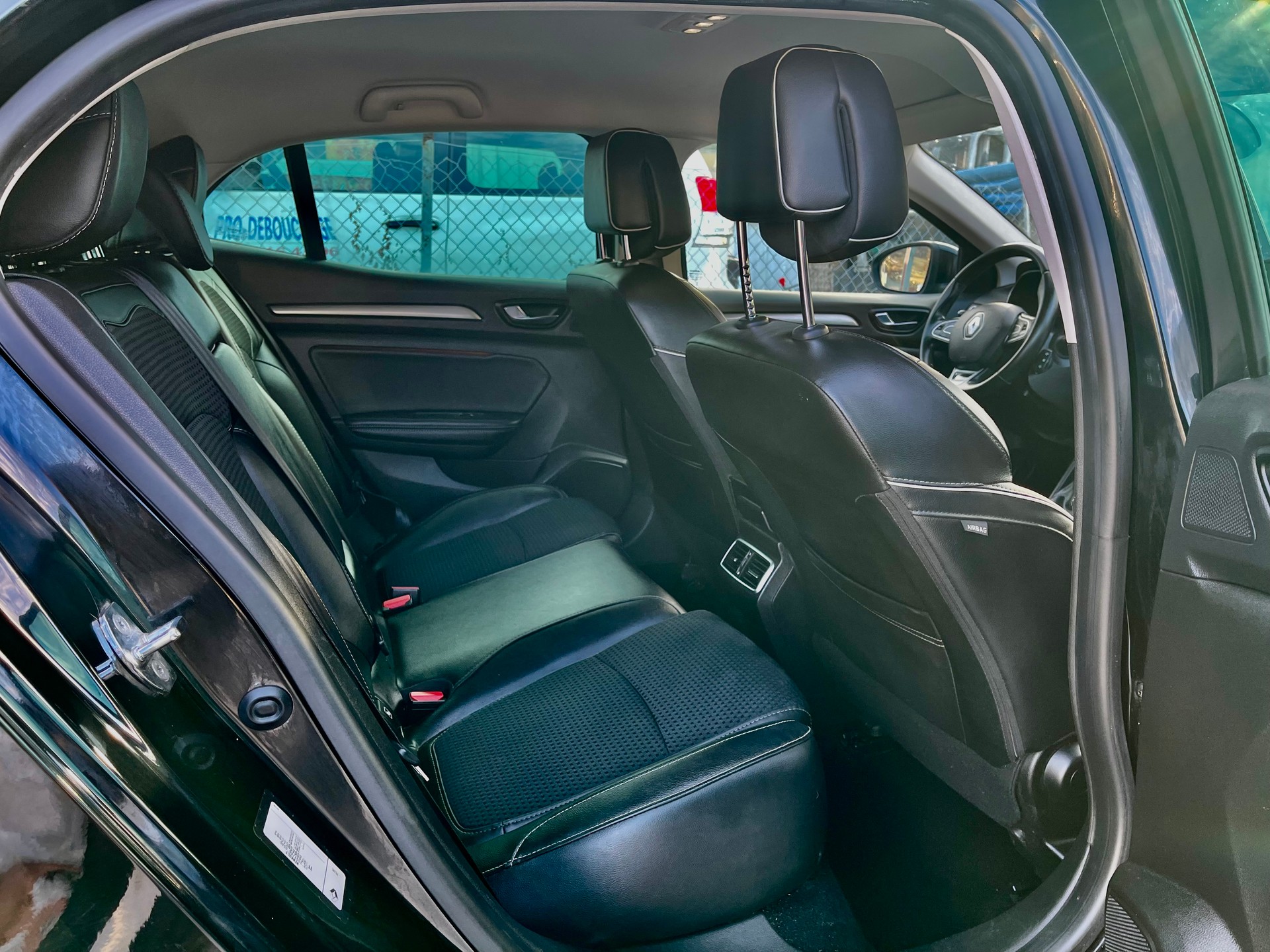 RENAULT Mégane 1.2 16V Turbo GT Line-image-23