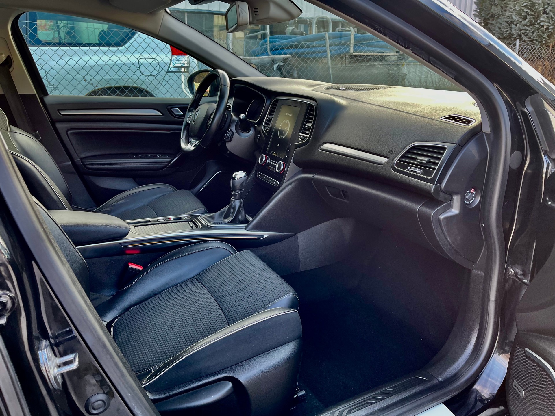 RENAULT Mégane 1.2 16V Turbo GT Line-image-20