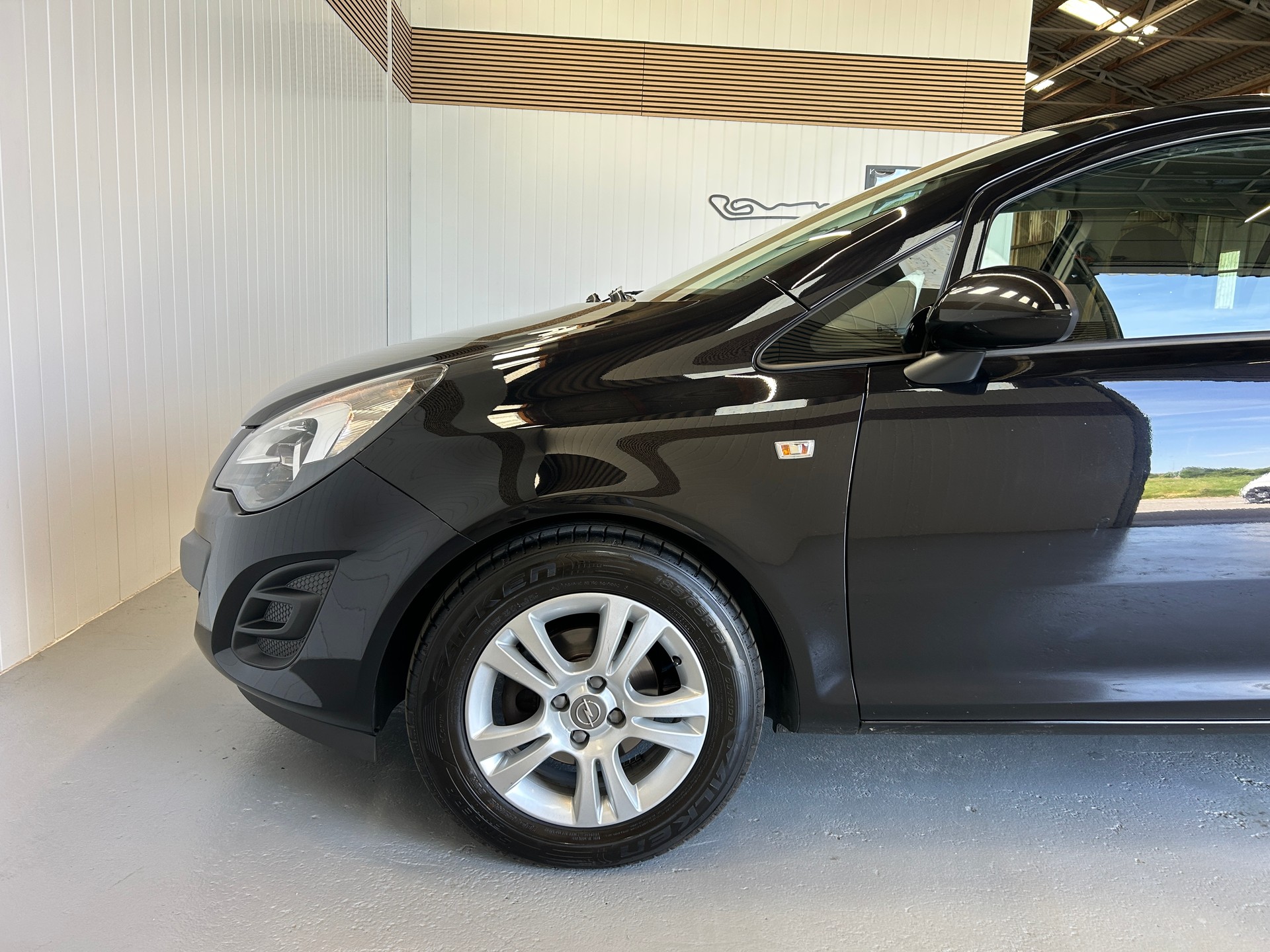 OPEL Corsa 1.4 TP Enjoy-image-7