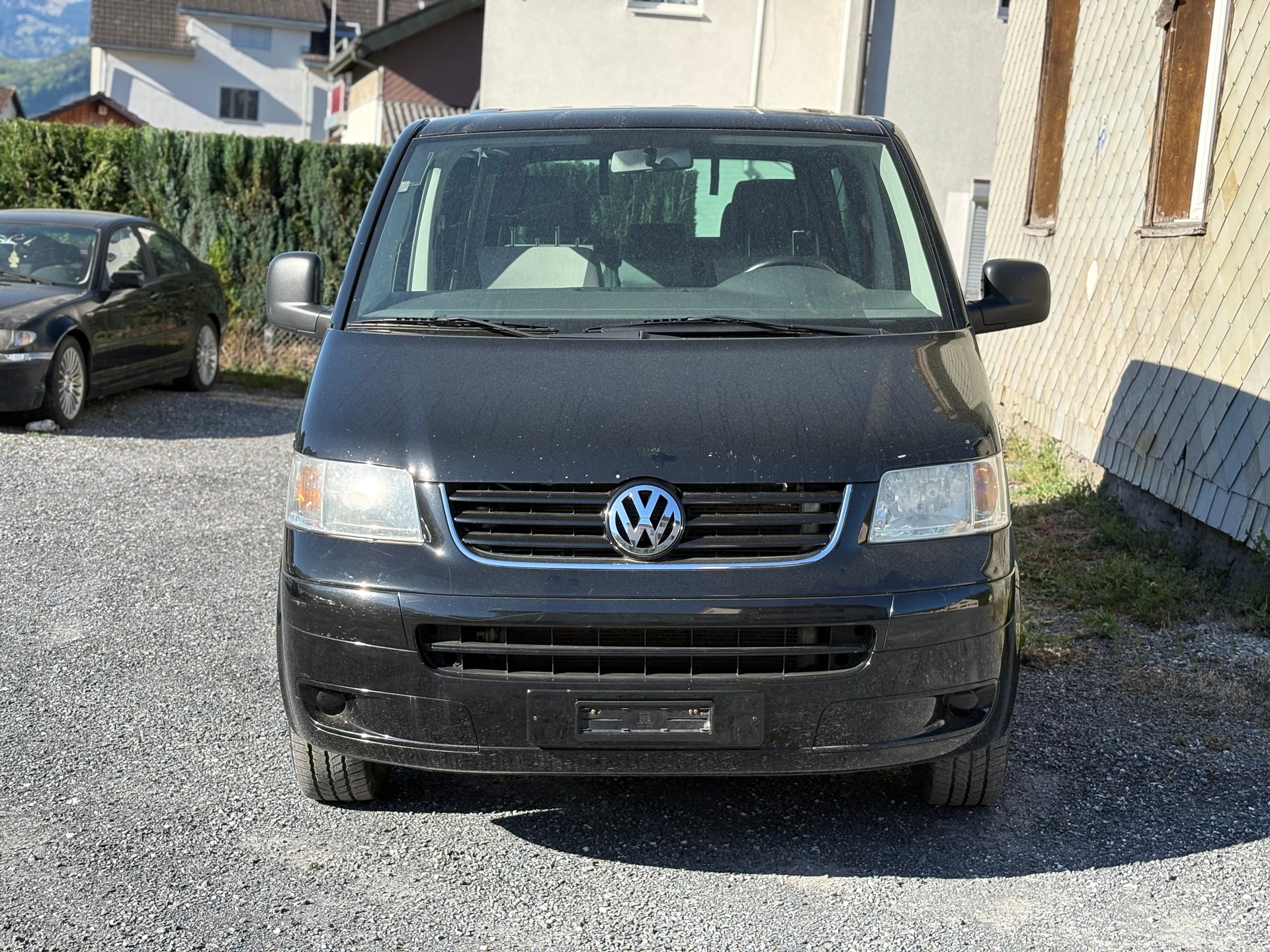 VW T5 Multivan Comfortline 2.5 TDI-image-1