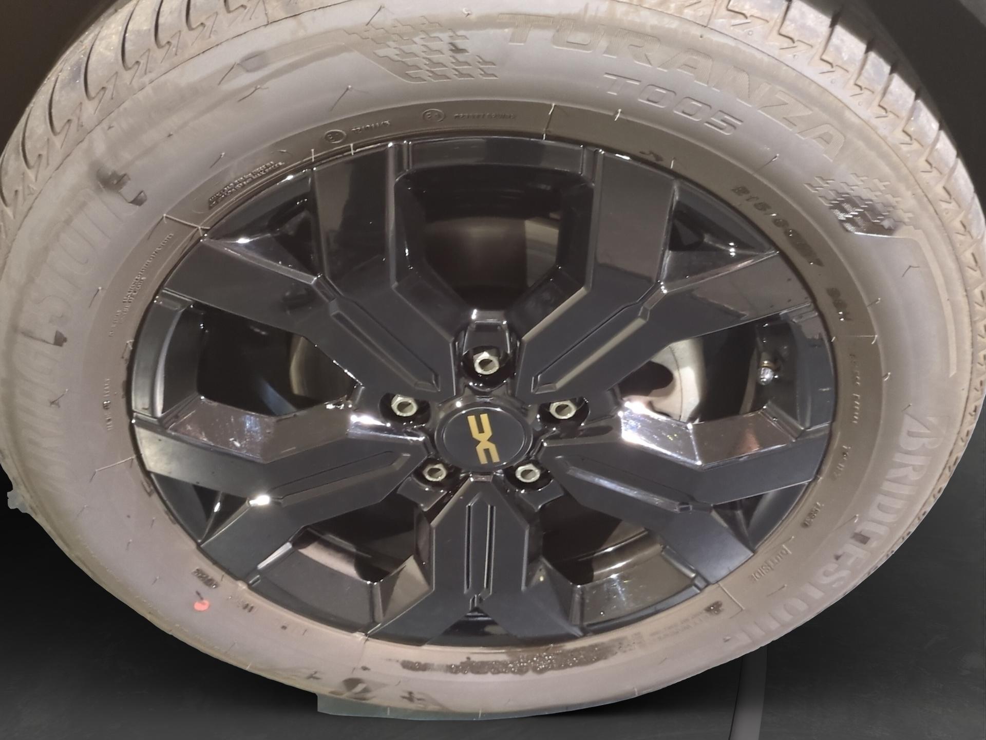 DACIA Duster TCe 150 Extreme EDC 4x2-image-17