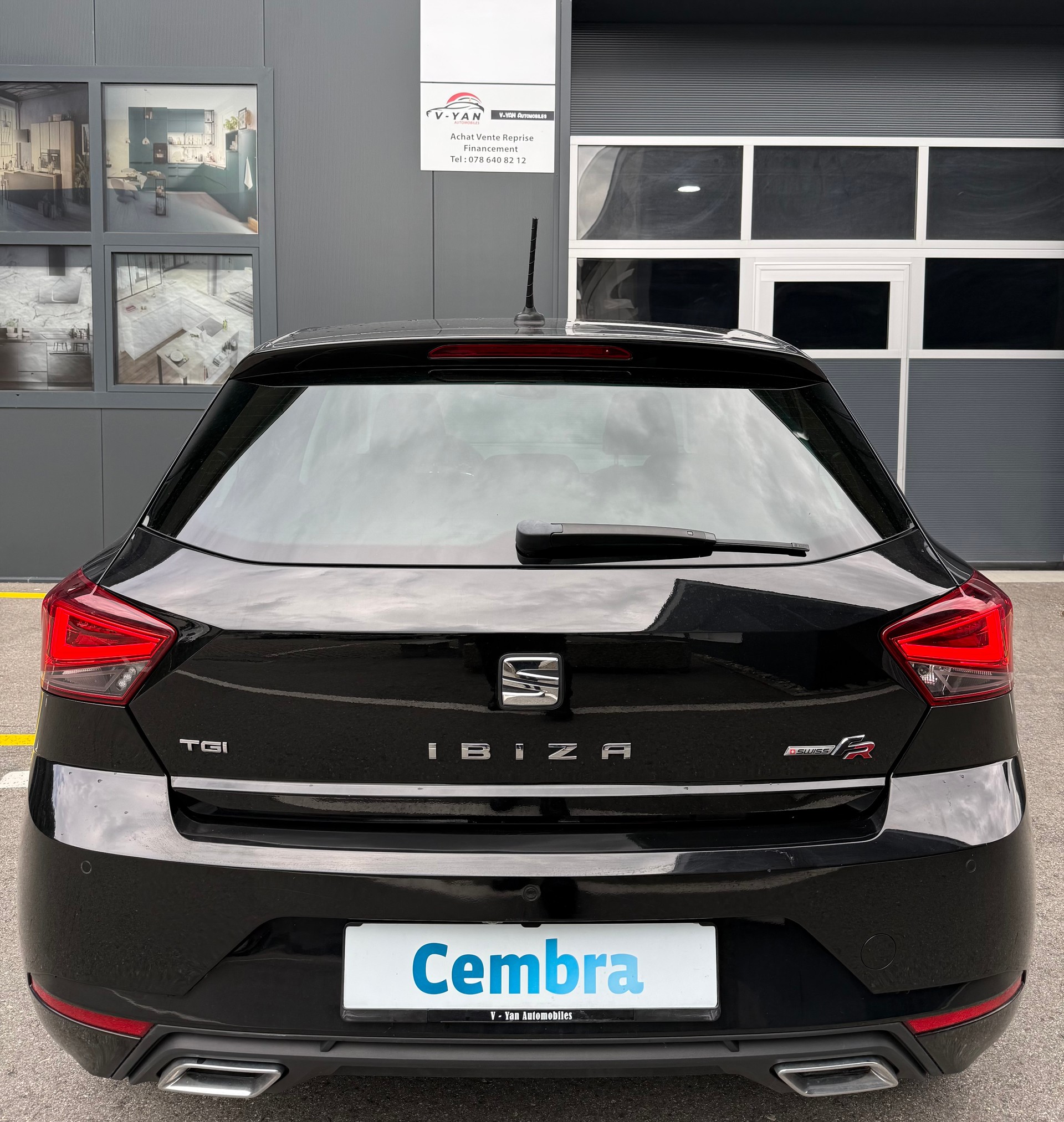 SEAT Ibiza 1.0 TGI CNG Swiss FR Evolution-image-4