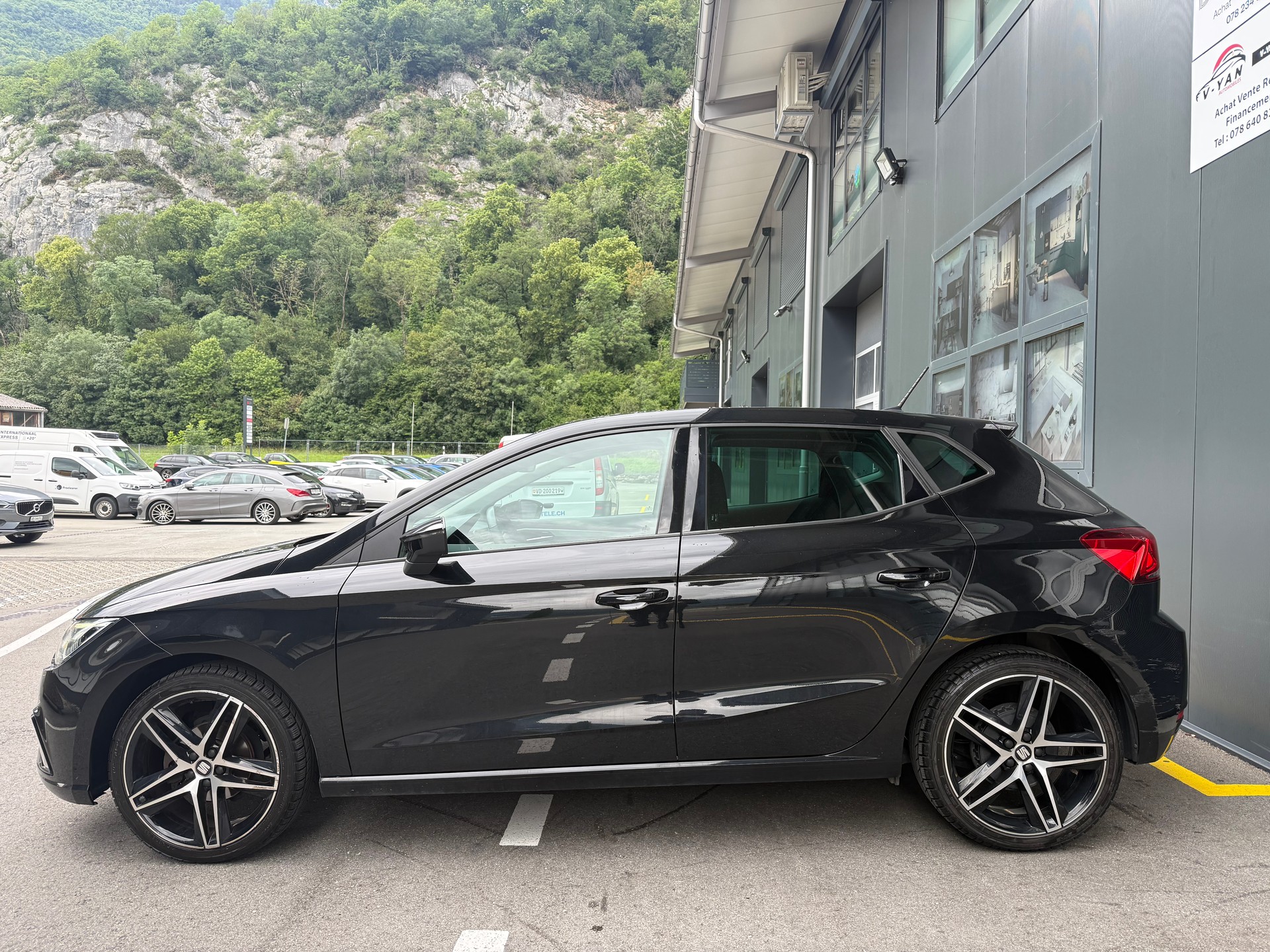 SEAT Ibiza 1.0 TGI CNG Swiss FR Evolution-image-2