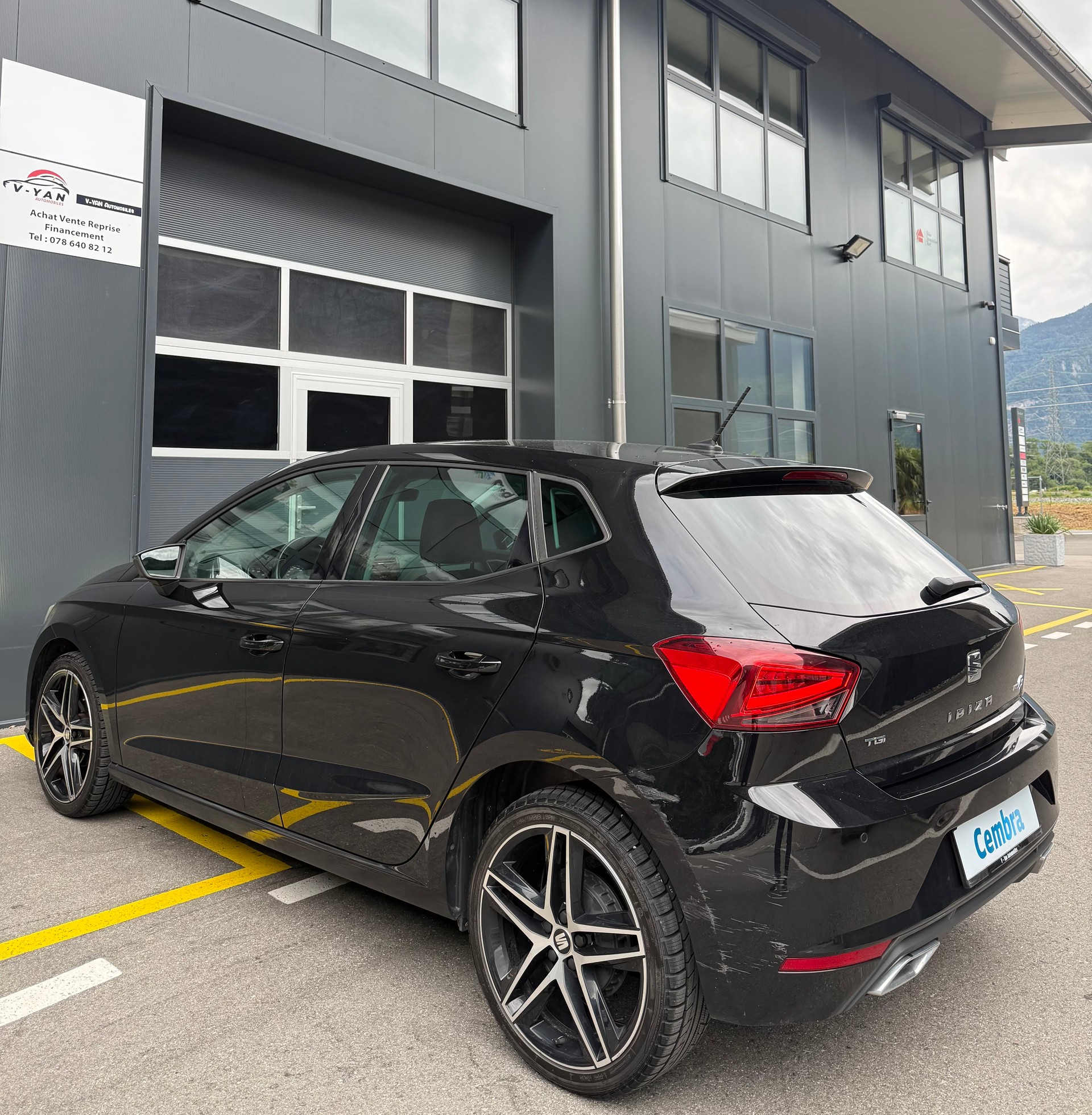 SEAT Ibiza 1.0 TGI CNG Swiss FR Evolution-image-5