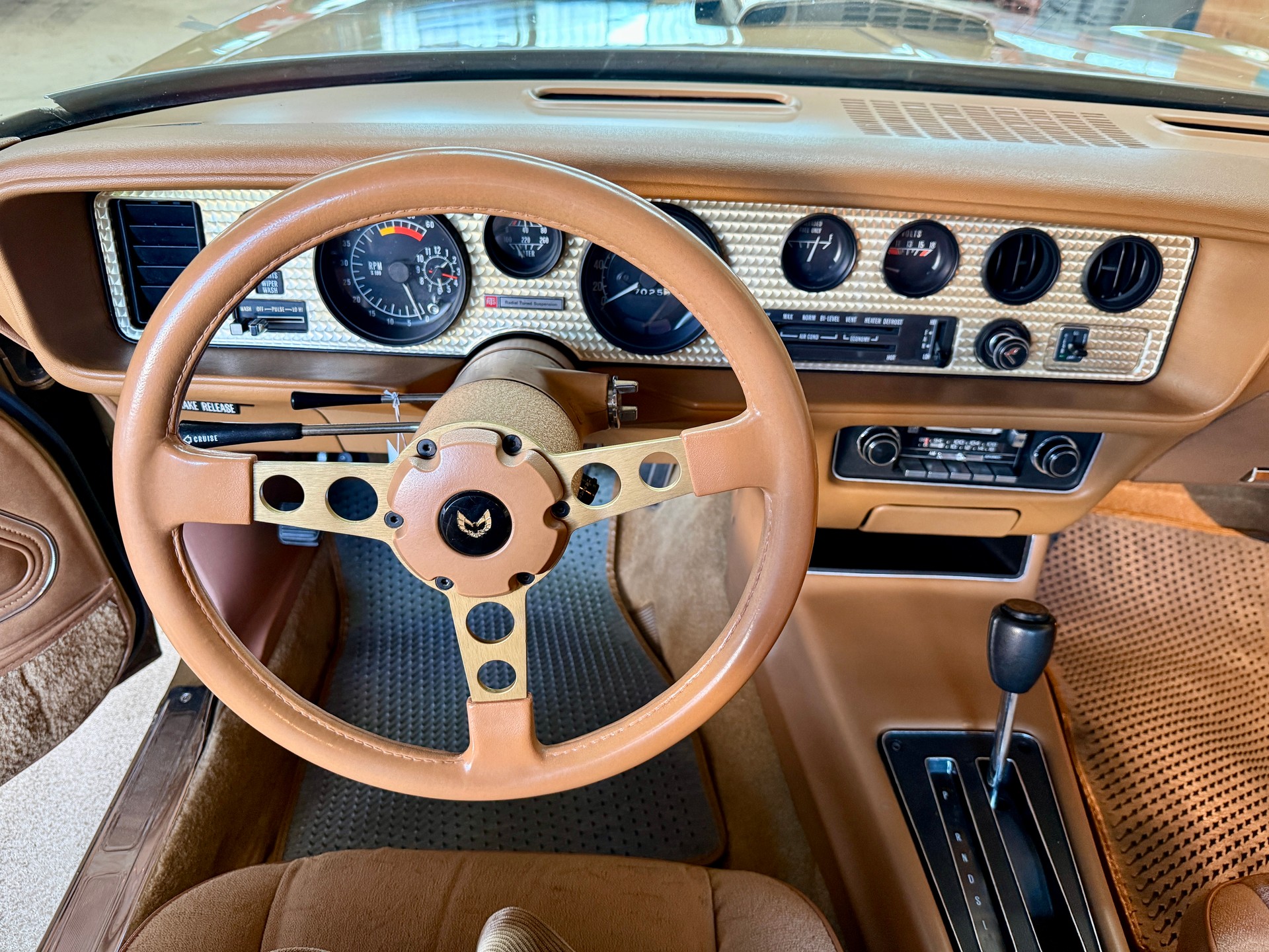 PONTIAC Firebird Trans Am Y88-image-9