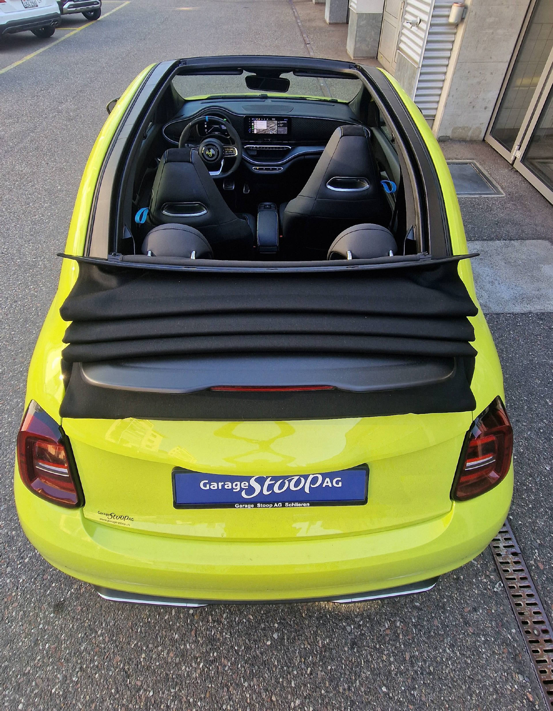 FIAT 500e Abarth Scorpionissima-image-9