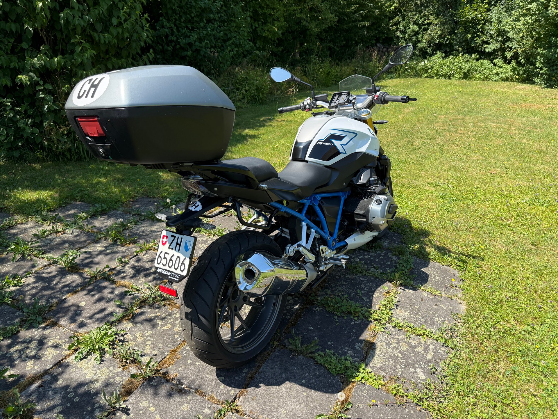 BMW R 1200 R ABS-image-3