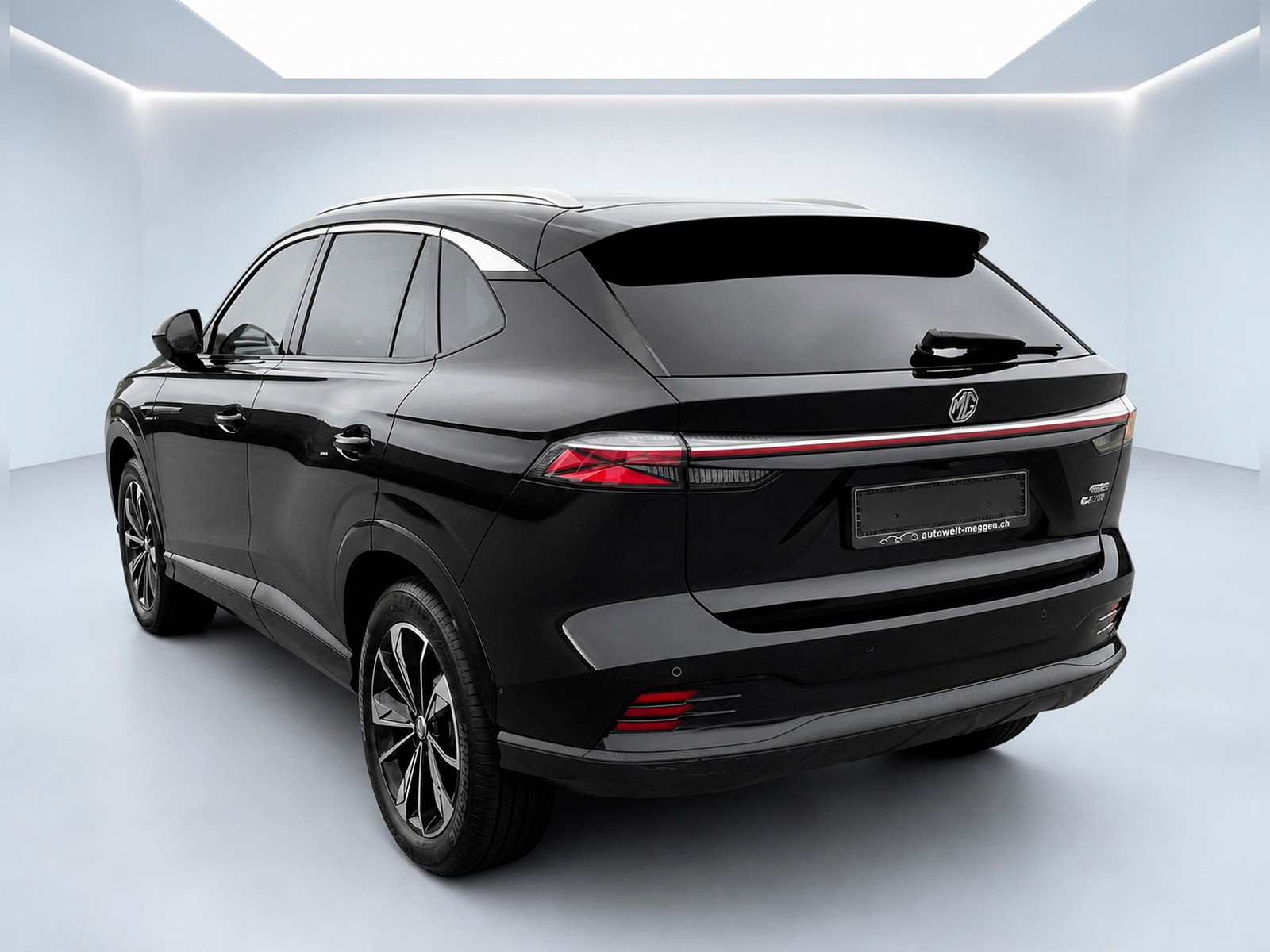 MG HS 1.5 T Hybrid+ Luxury *7 Jahre MG Garantie/150'000 km*-image-1
