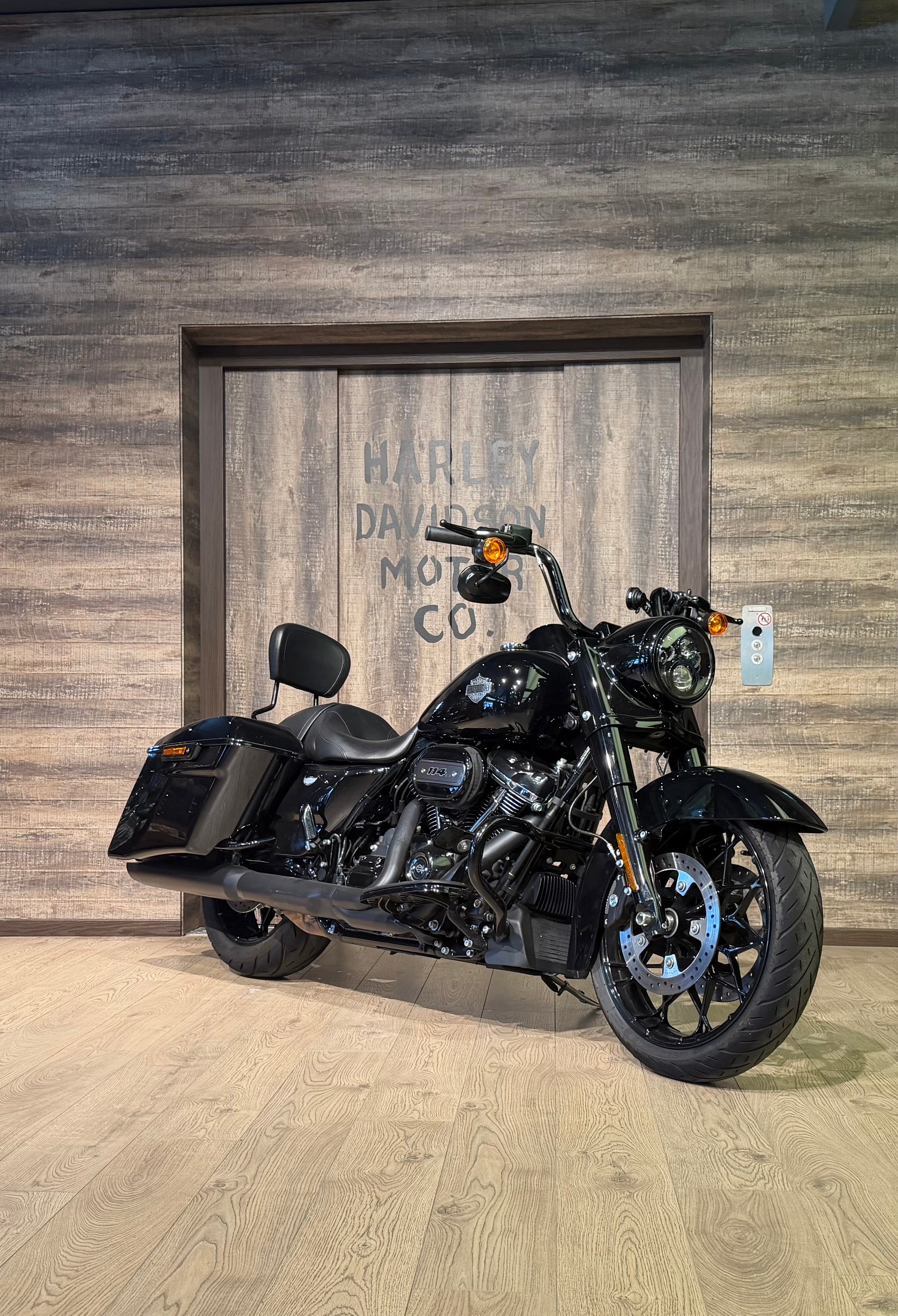 HARLEY-DAVIDSON FLHRXS Road King Special 114-image-1
