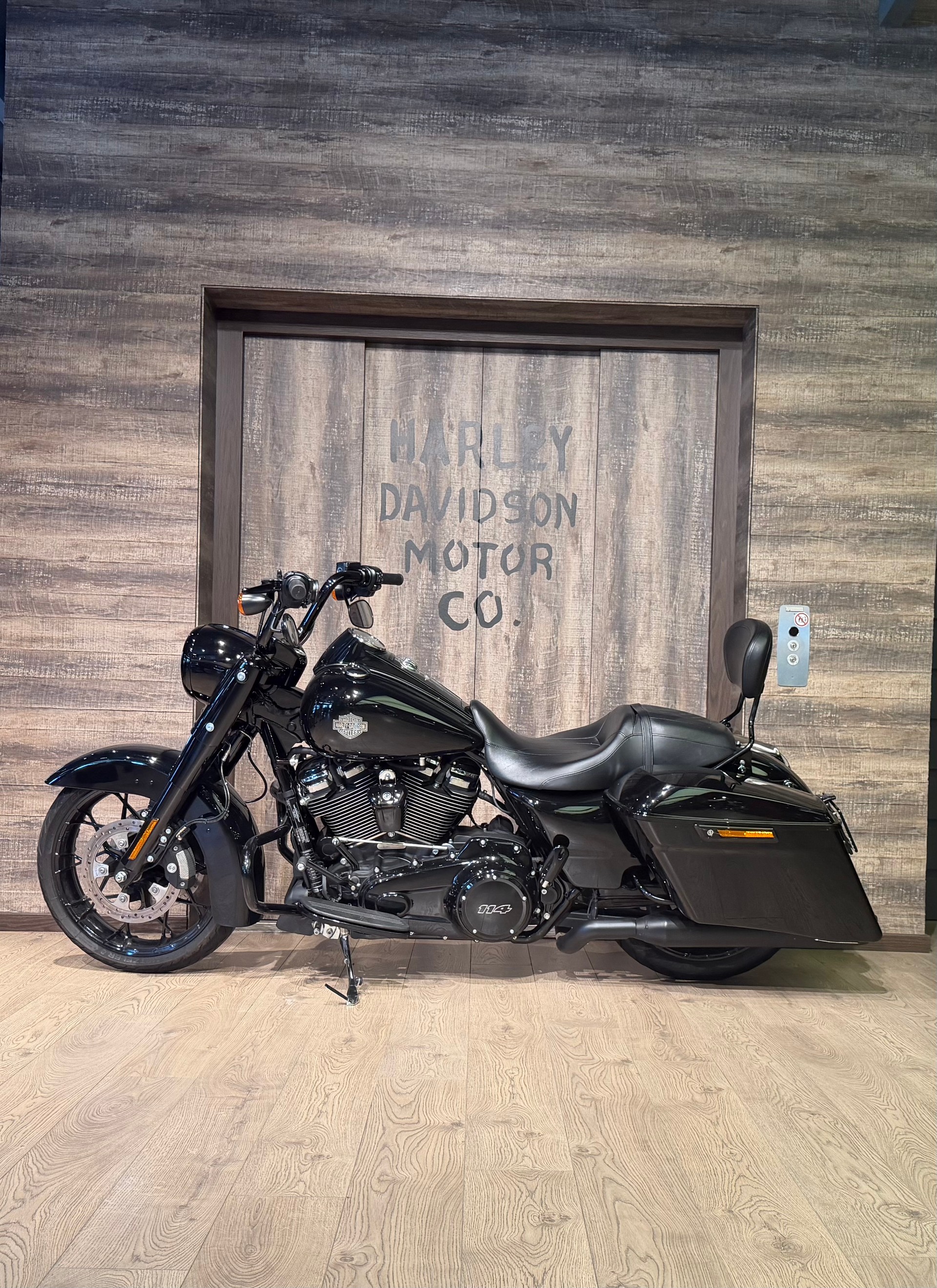 HARLEY-DAVIDSON FLHRXS Road King Special 114-image-3