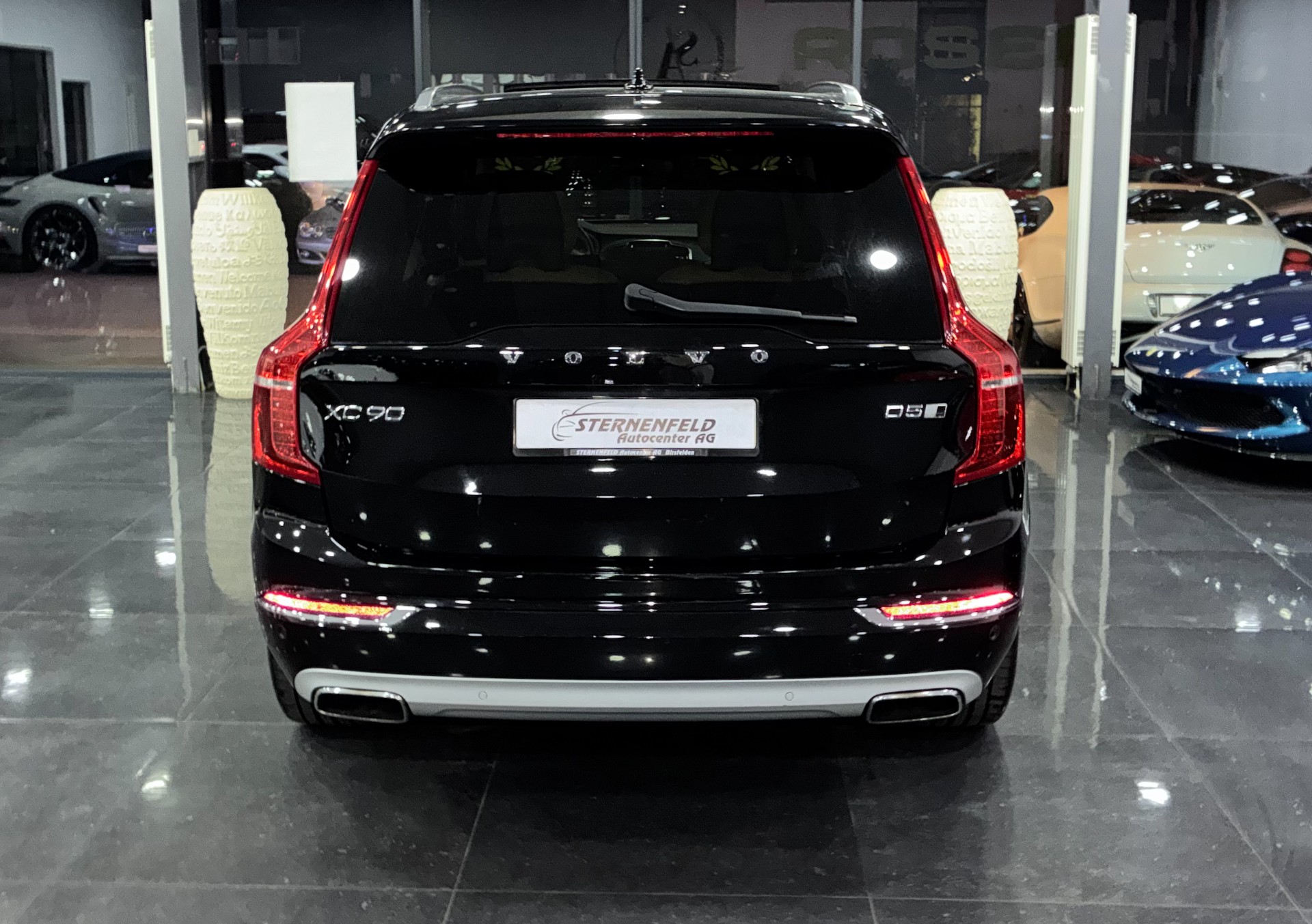 VOLVO XC90 D5 AWD Inscription Geartronic-image-5