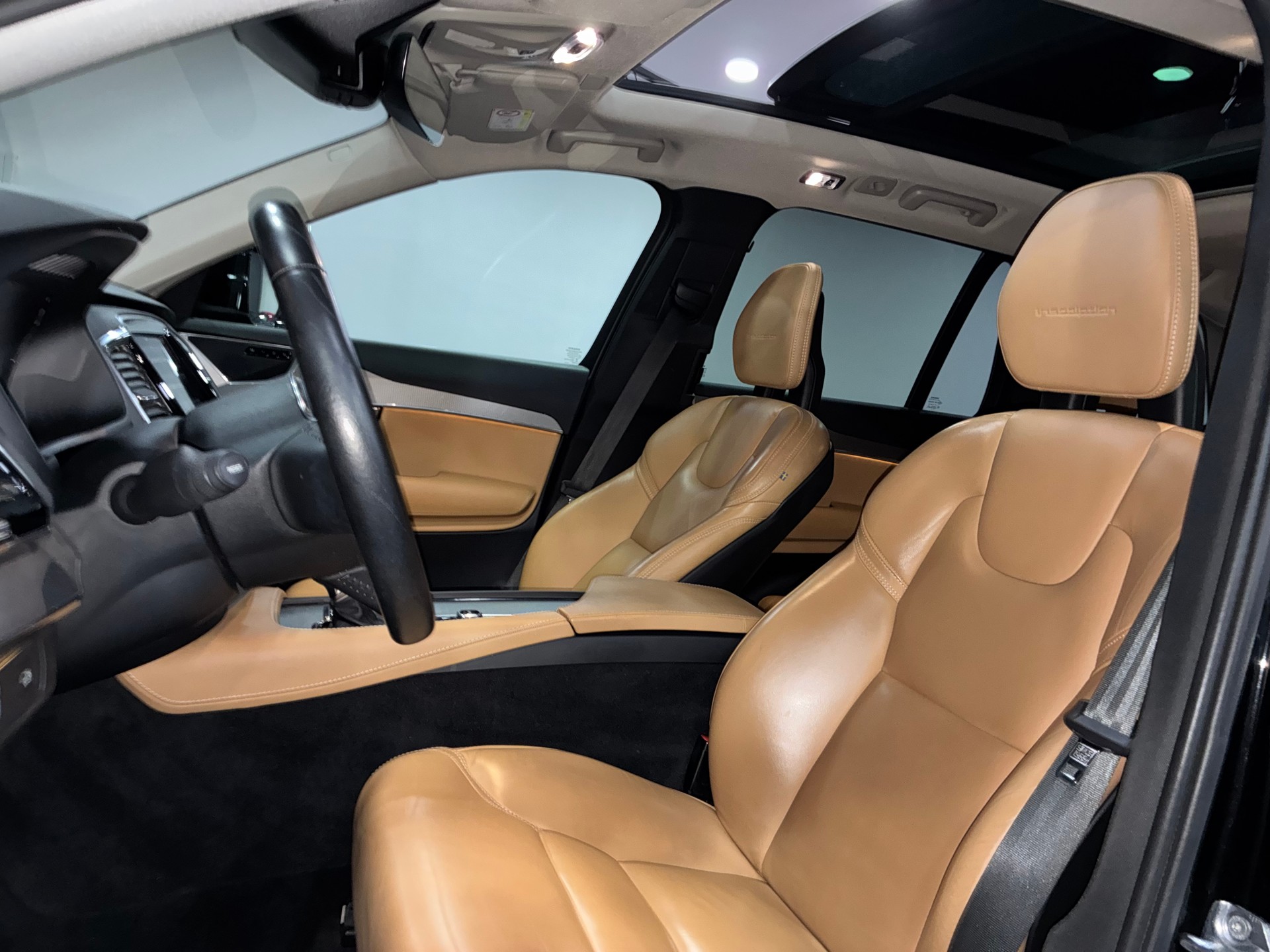 VOLVO XC90 D5 AWD Inscription Geartronic-image-11
