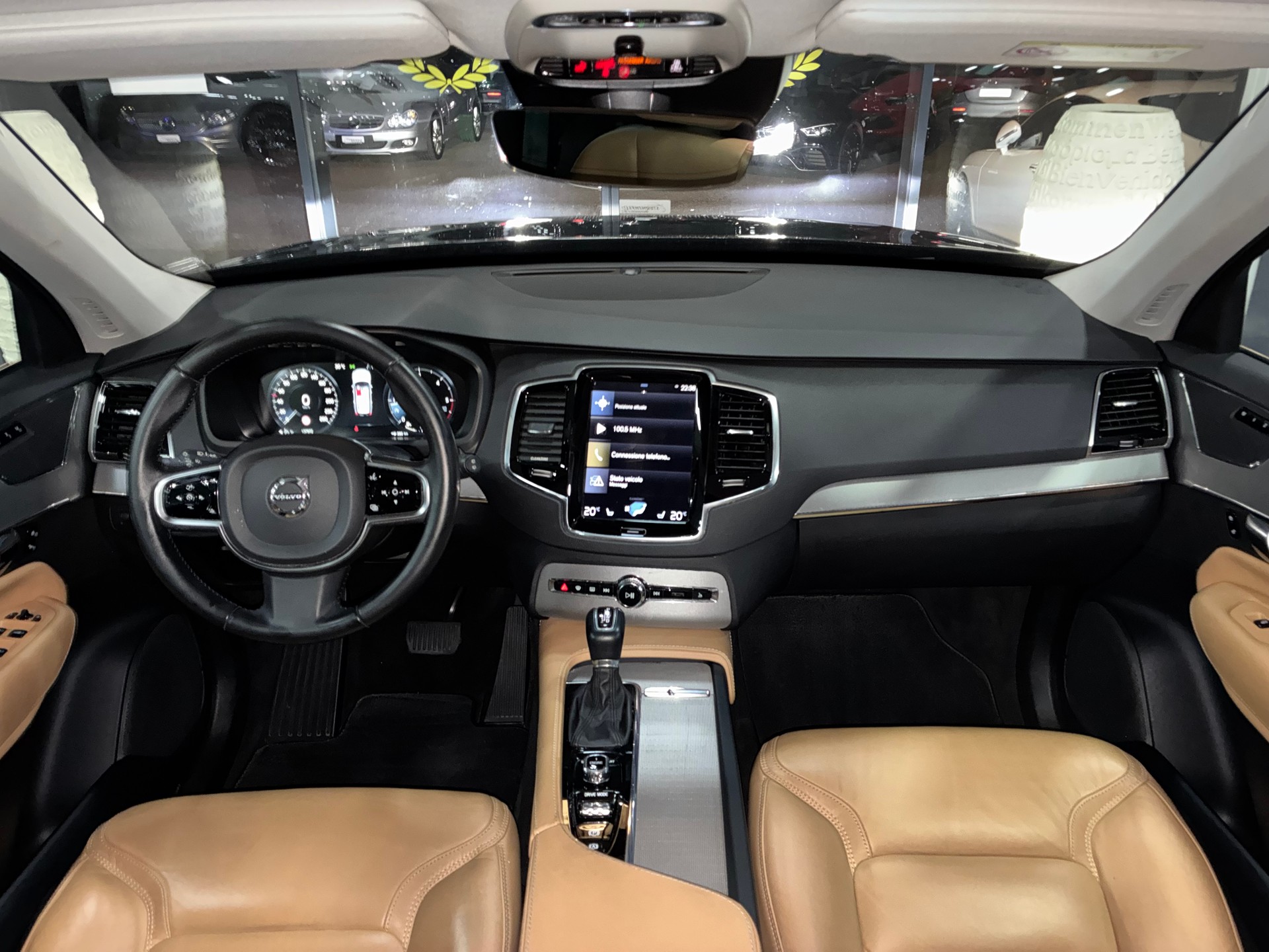 VOLVO XC90 D5 AWD Inscription Geartronic-image-7