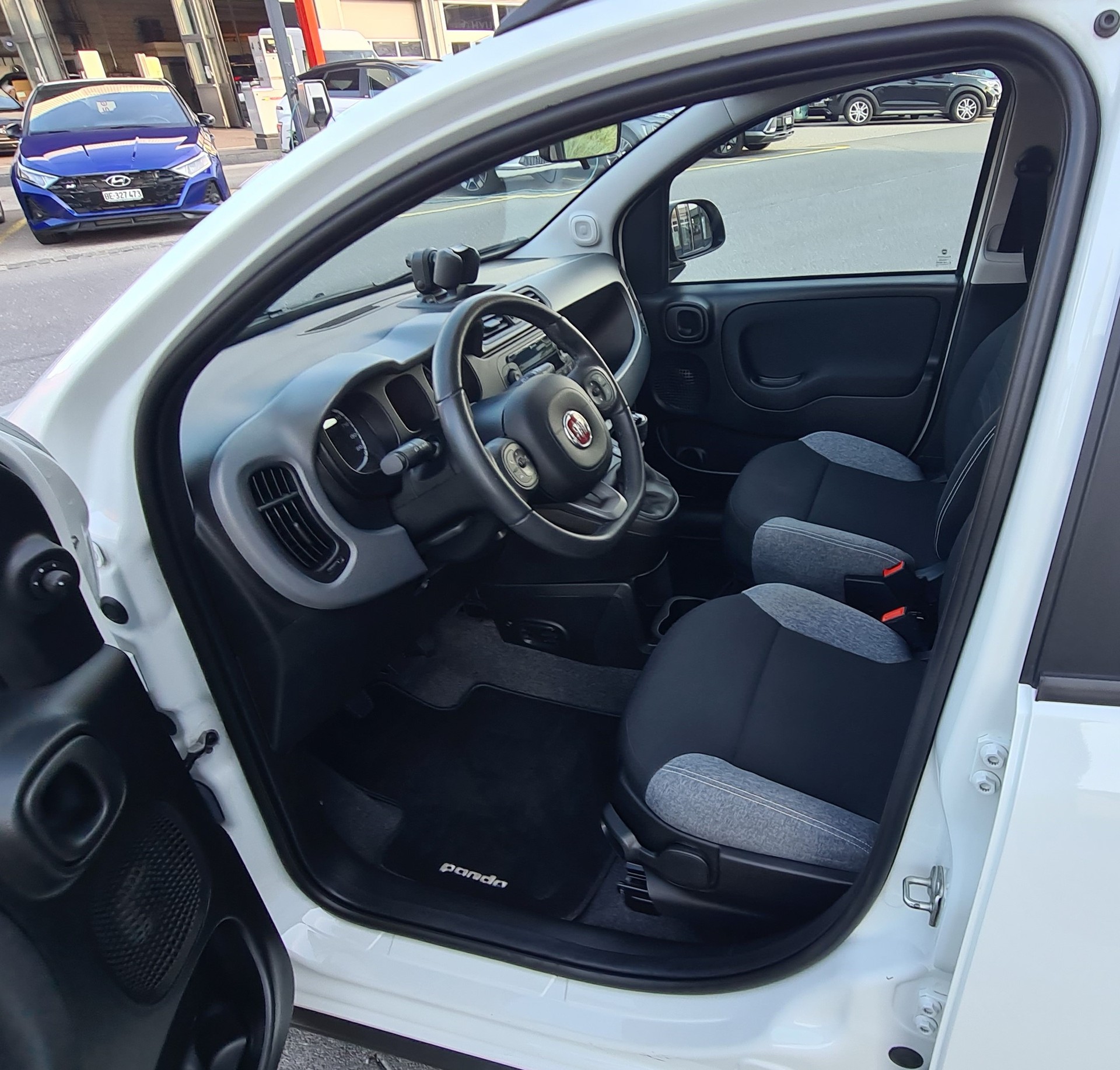 FIAT Panda 1.0 MHEV City Life-image-9