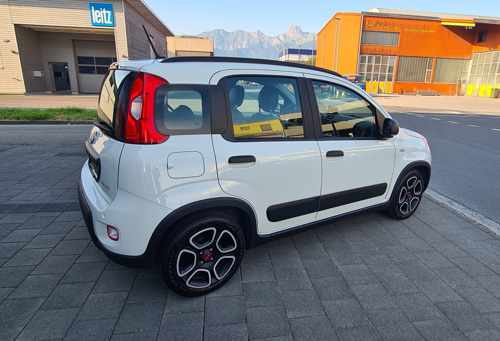 FIAT Panda 1.0 MHEV City Life-showroom-element-3