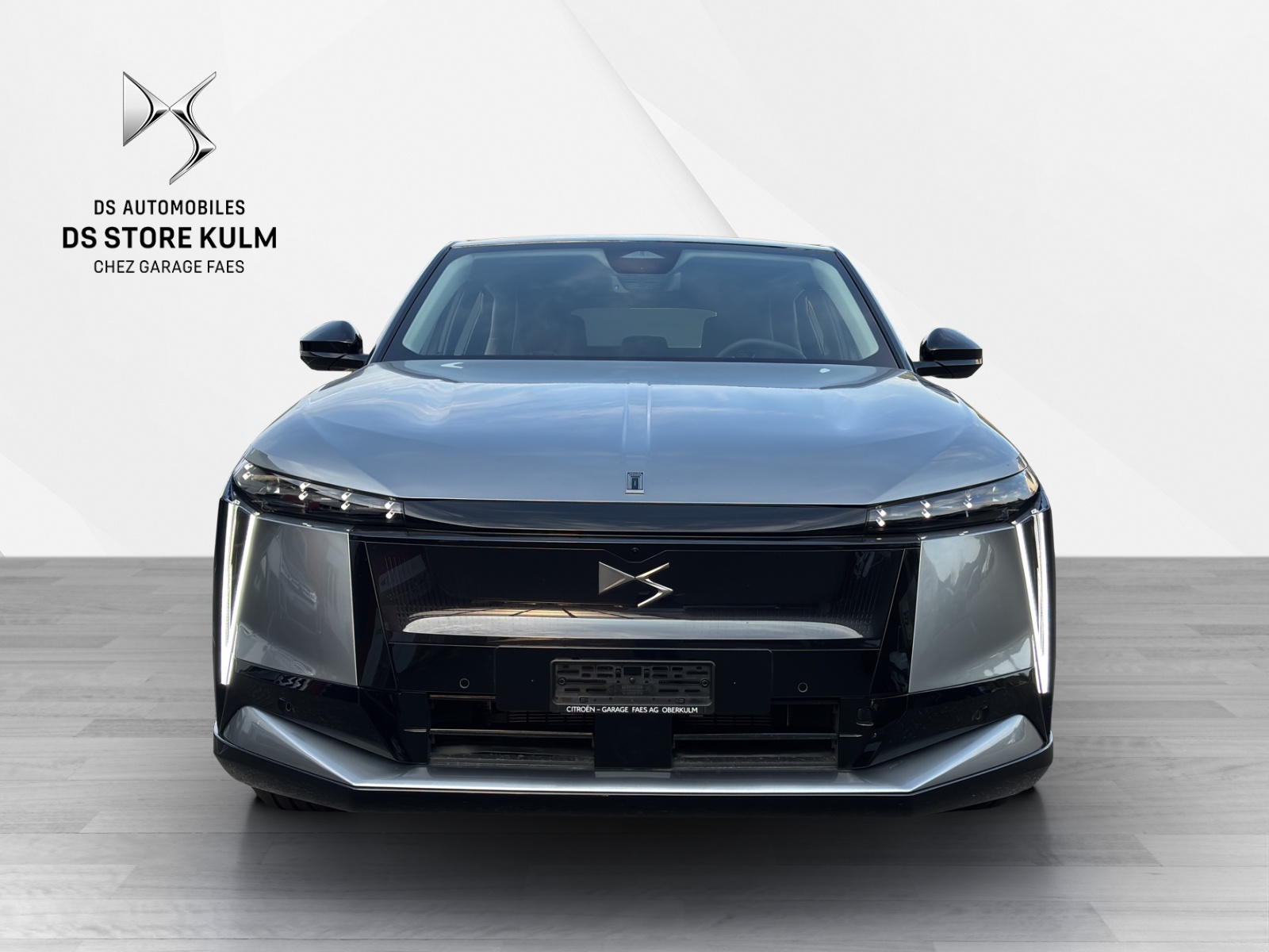 DS AUTOMOBILES No8 E-Tense Pallas