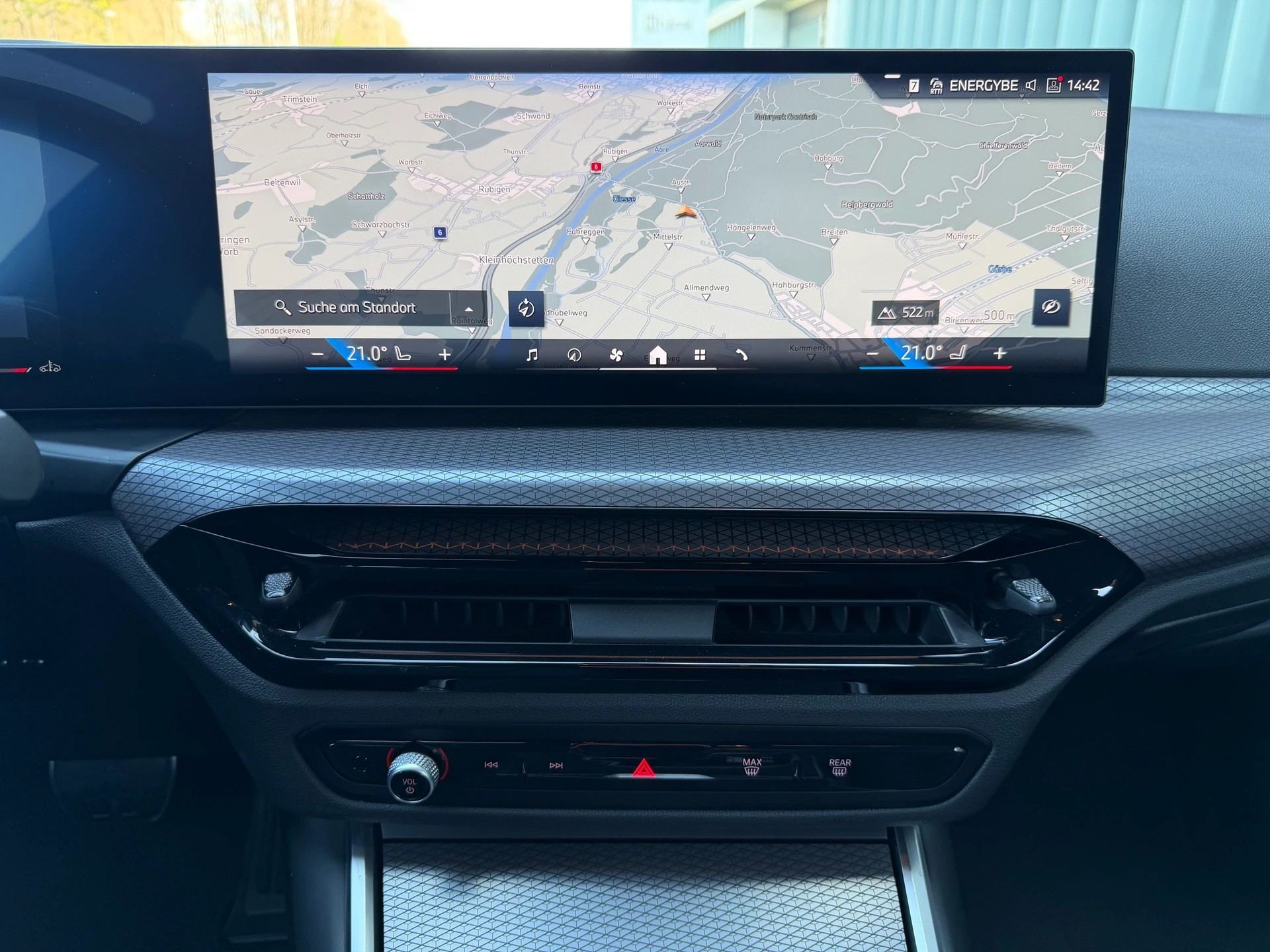 BMW 320d xDrive 48V Touring Steptronic M Sport-image-22