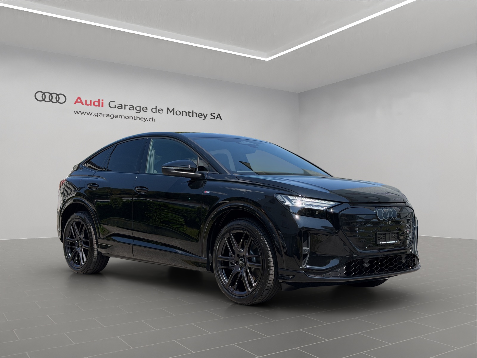AUDI Q4 Sportback e-tron quattro performance Swiss Ski-image-1