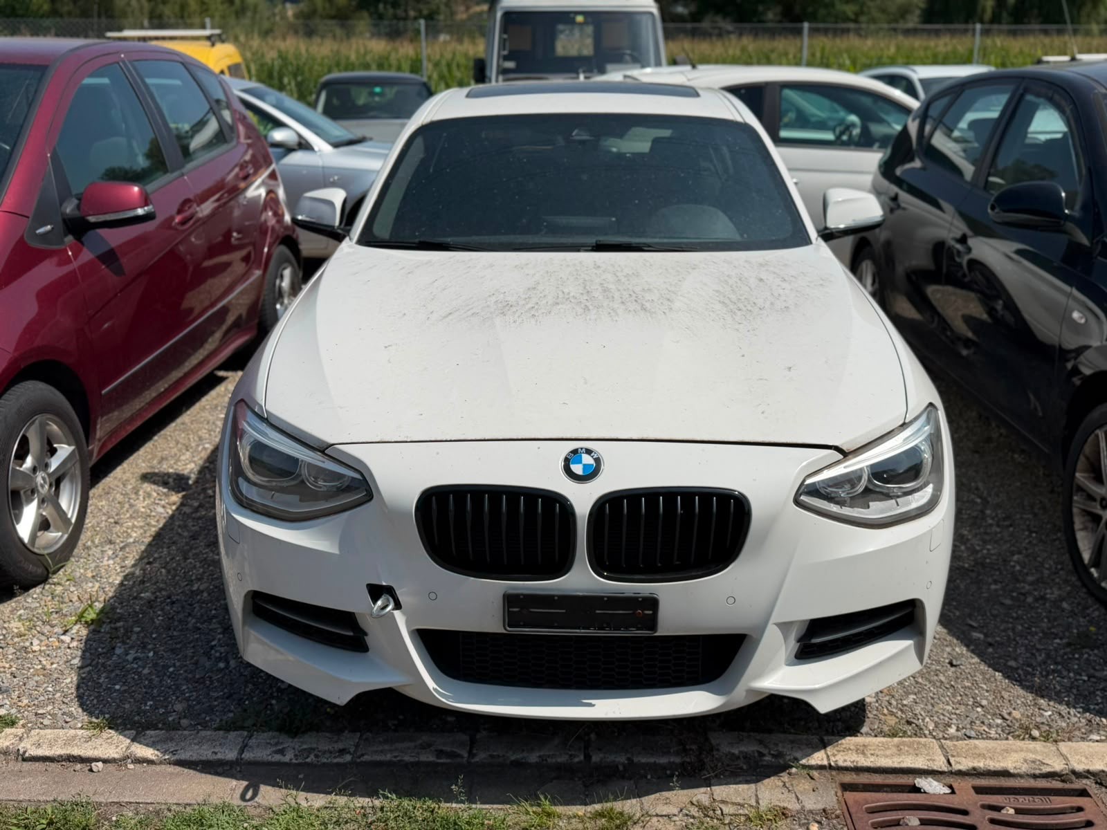 BMW M135i xDrive Steptronic *Motor Problem*-showroom-element-1