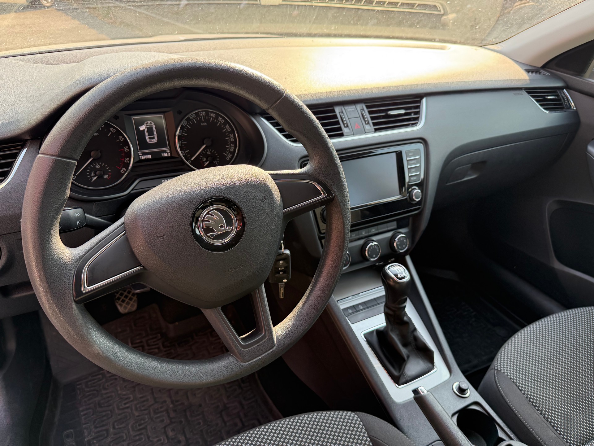 SKODA Octavia Combi 1.6 TDI Ambition 4x4-showroom-element-3