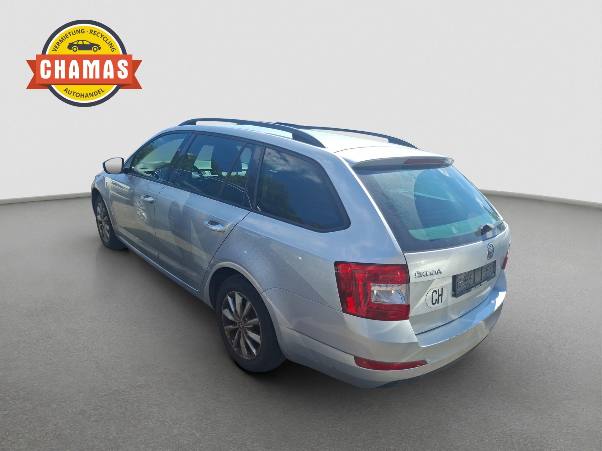 SKODA Octavia Combi 1.6 TDI Elegance 4x4-image-3