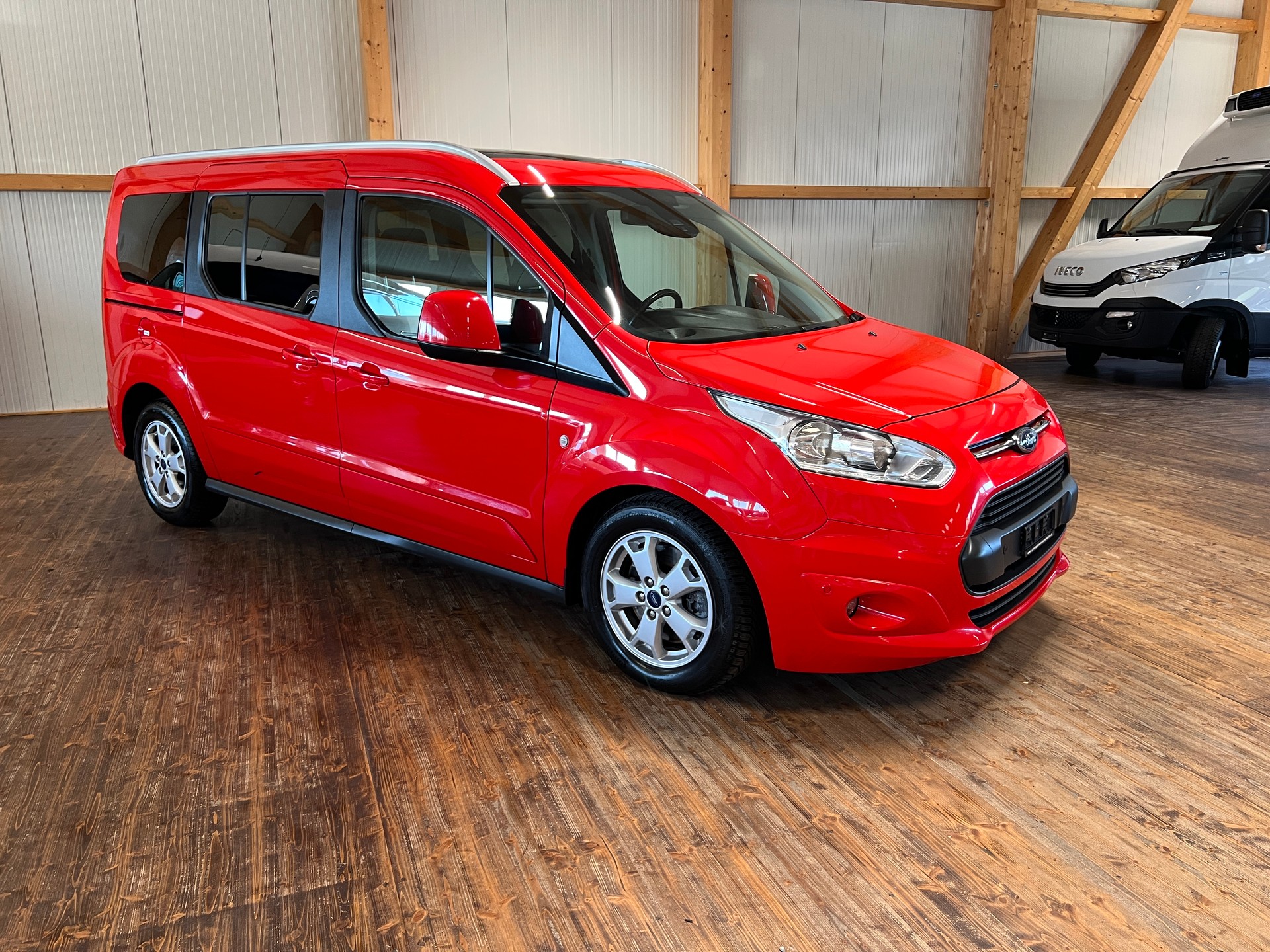 FORD Grand Tourneo Connect 1.5 TDCi Titanium Powershift-showroom-element-2