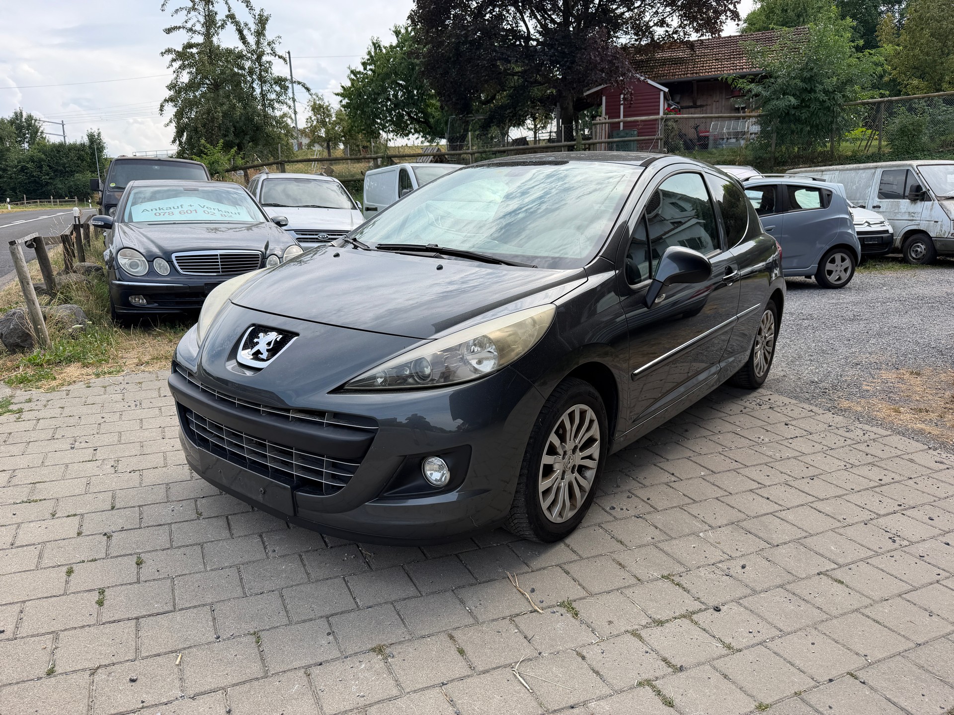 PEUGEOT 207 1.6 16V Turbo GTi-image-2