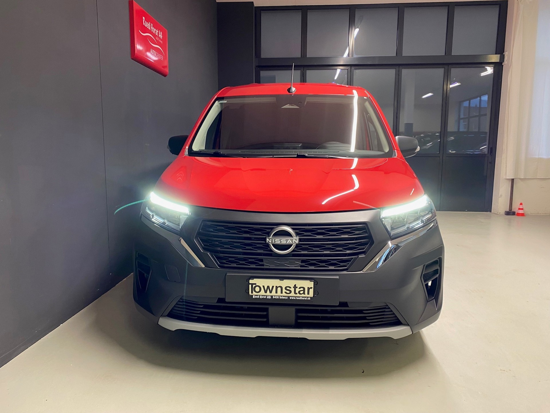 NISSAN Townstar L1 1.3 DIG-T Acenta-showroom-element-1