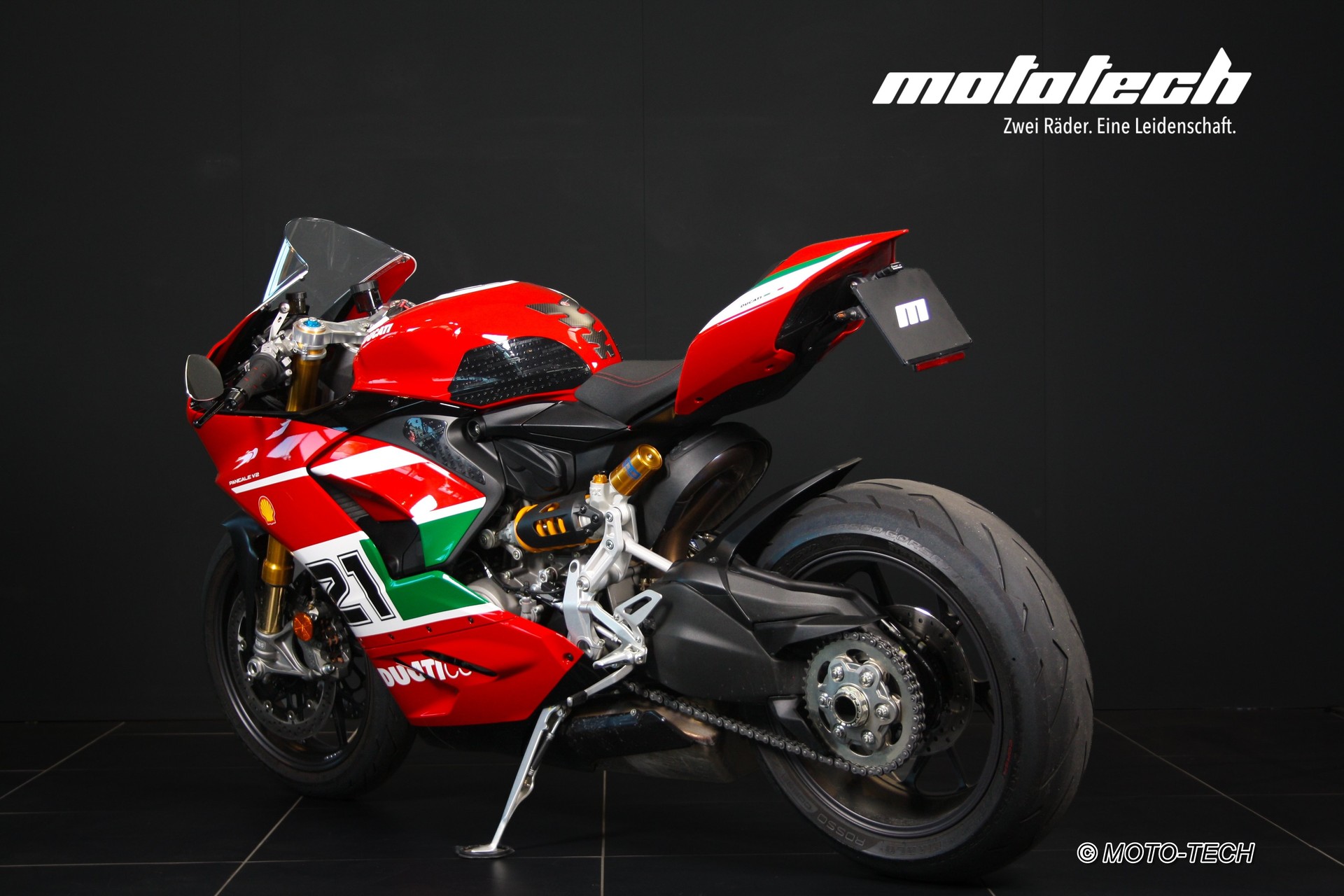 DUCATI Panigale V2 Bayliss 1st Champion 20th Anniversary-image-3