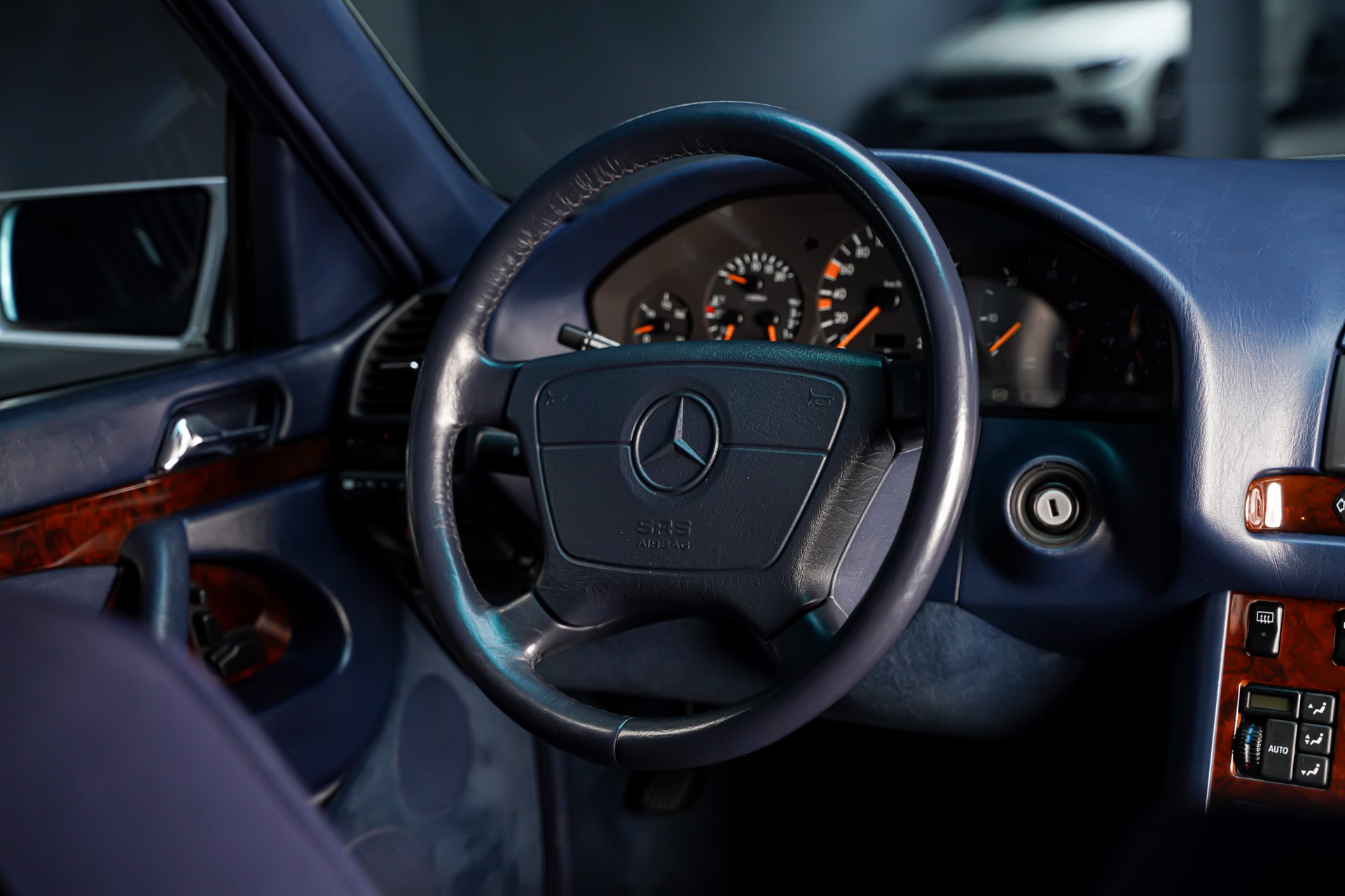 MERCEDES-BENZ S 350 Turbo-Diesel Automatic-image-19