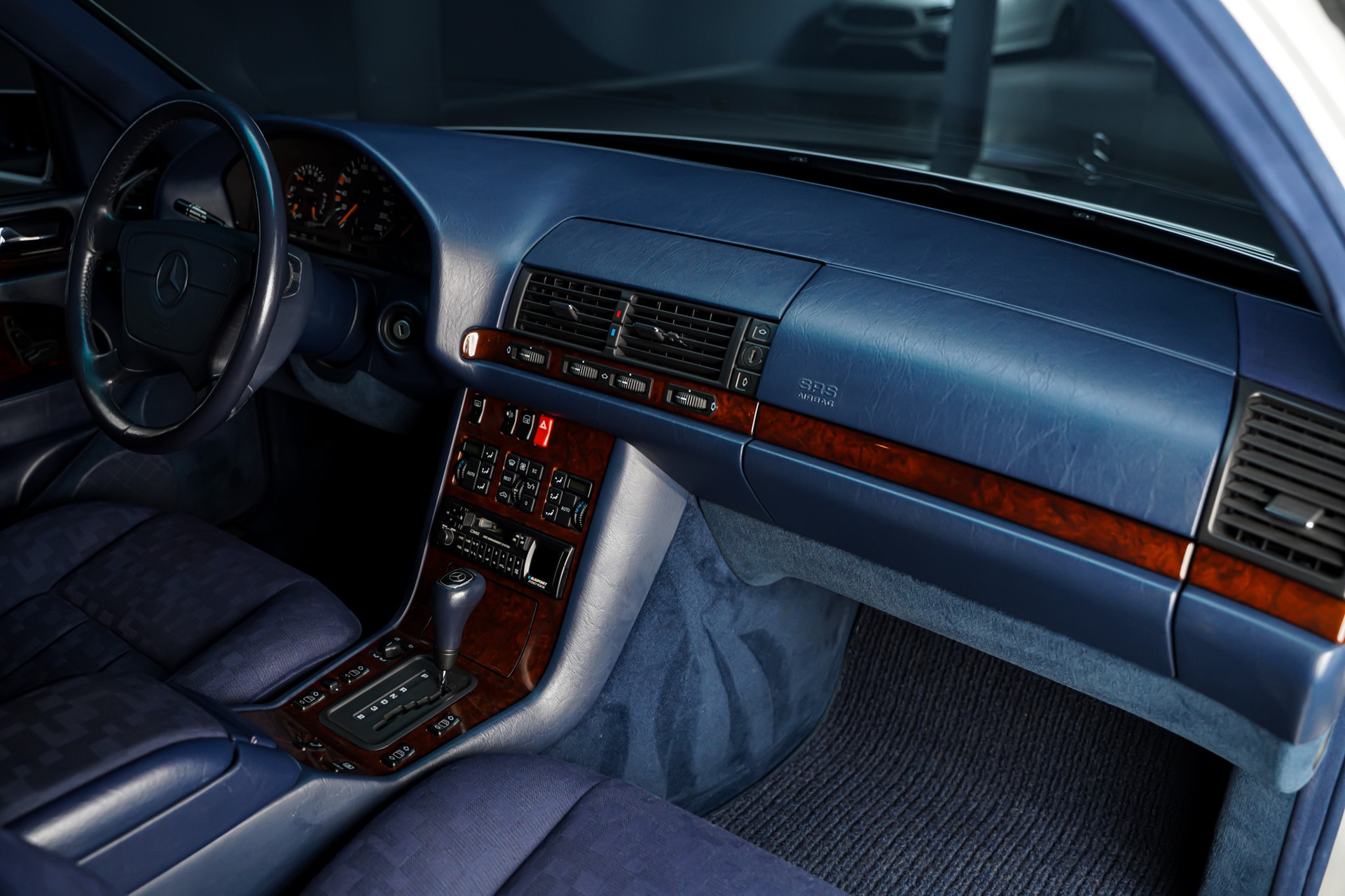 MERCEDES-BENZ S 350 Turbo-Diesel Automatic-image-17