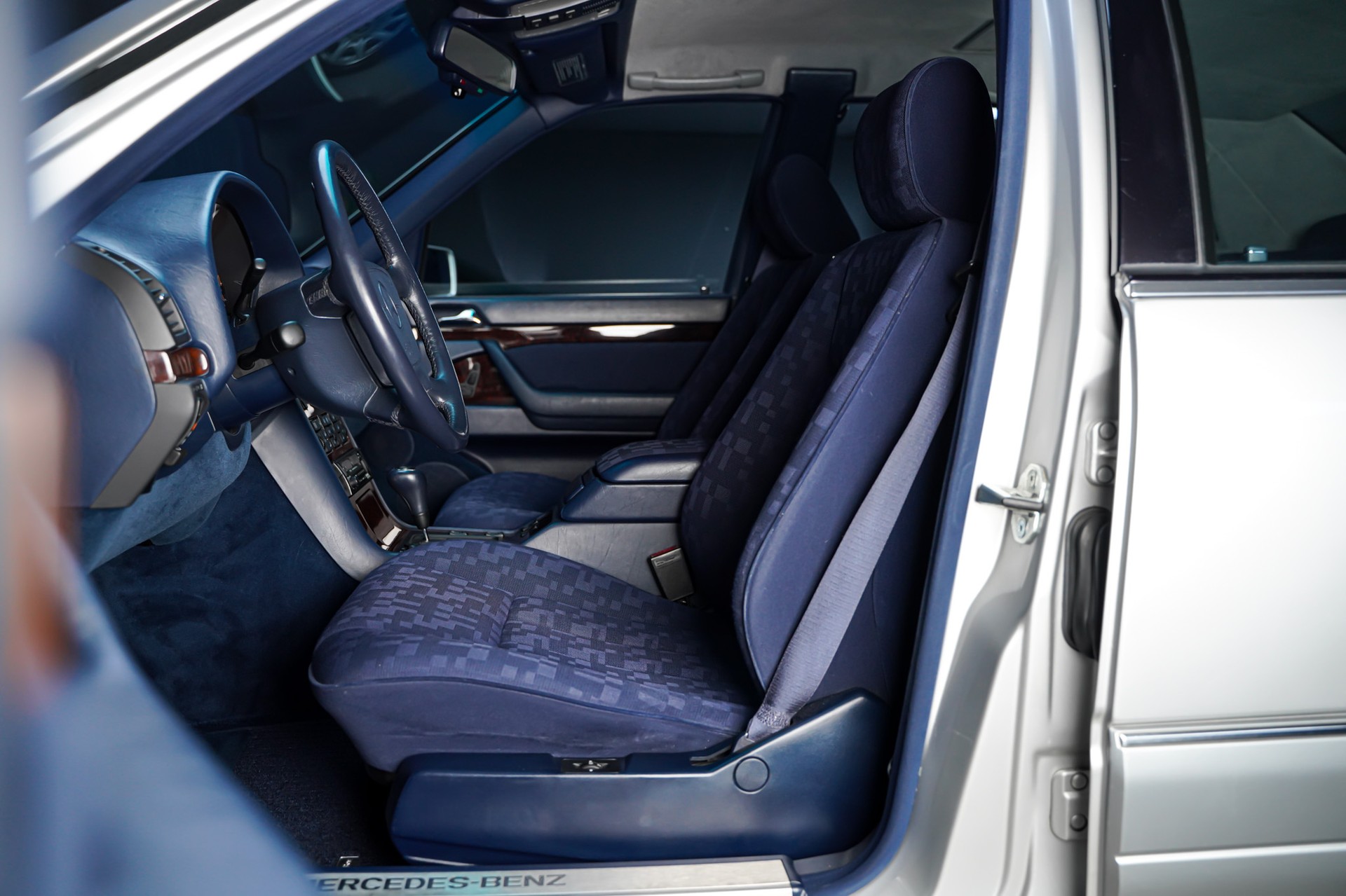 MERCEDES-BENZ S 350 Turbo-Diesel Automatic-image-10