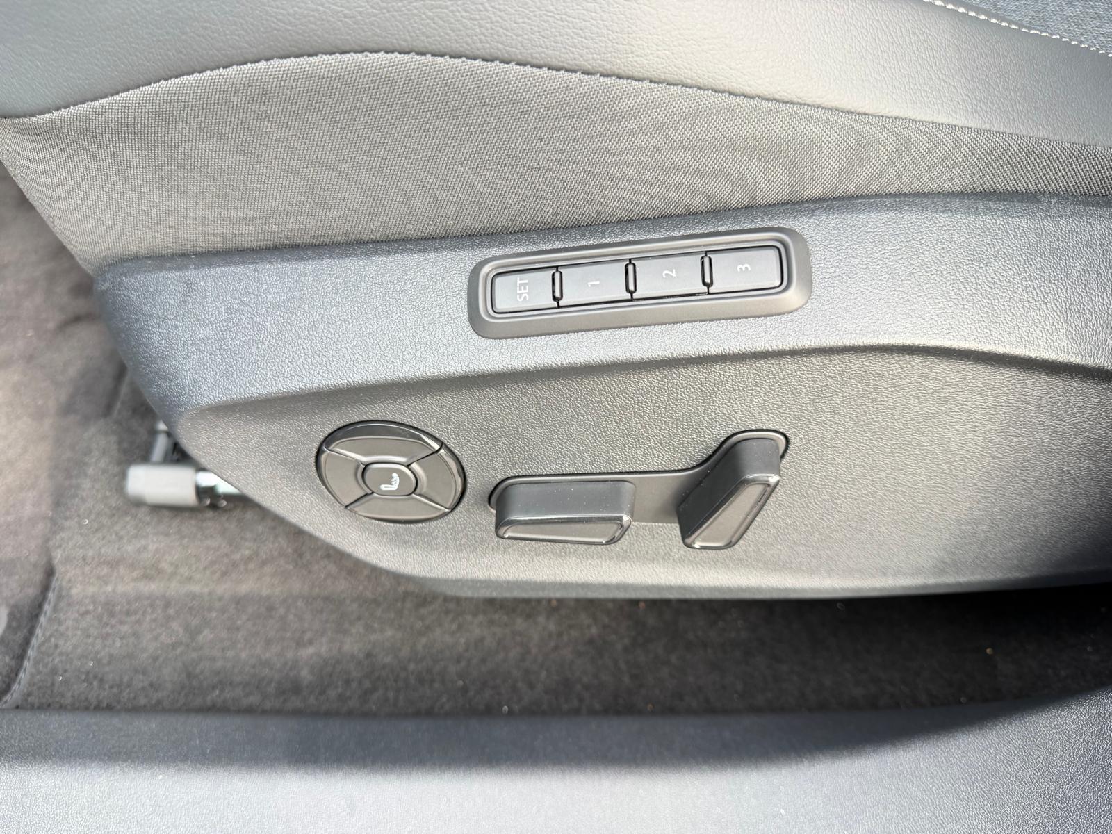 VW ID.Polo 52 kWh Style Edition One Plus-image-13
