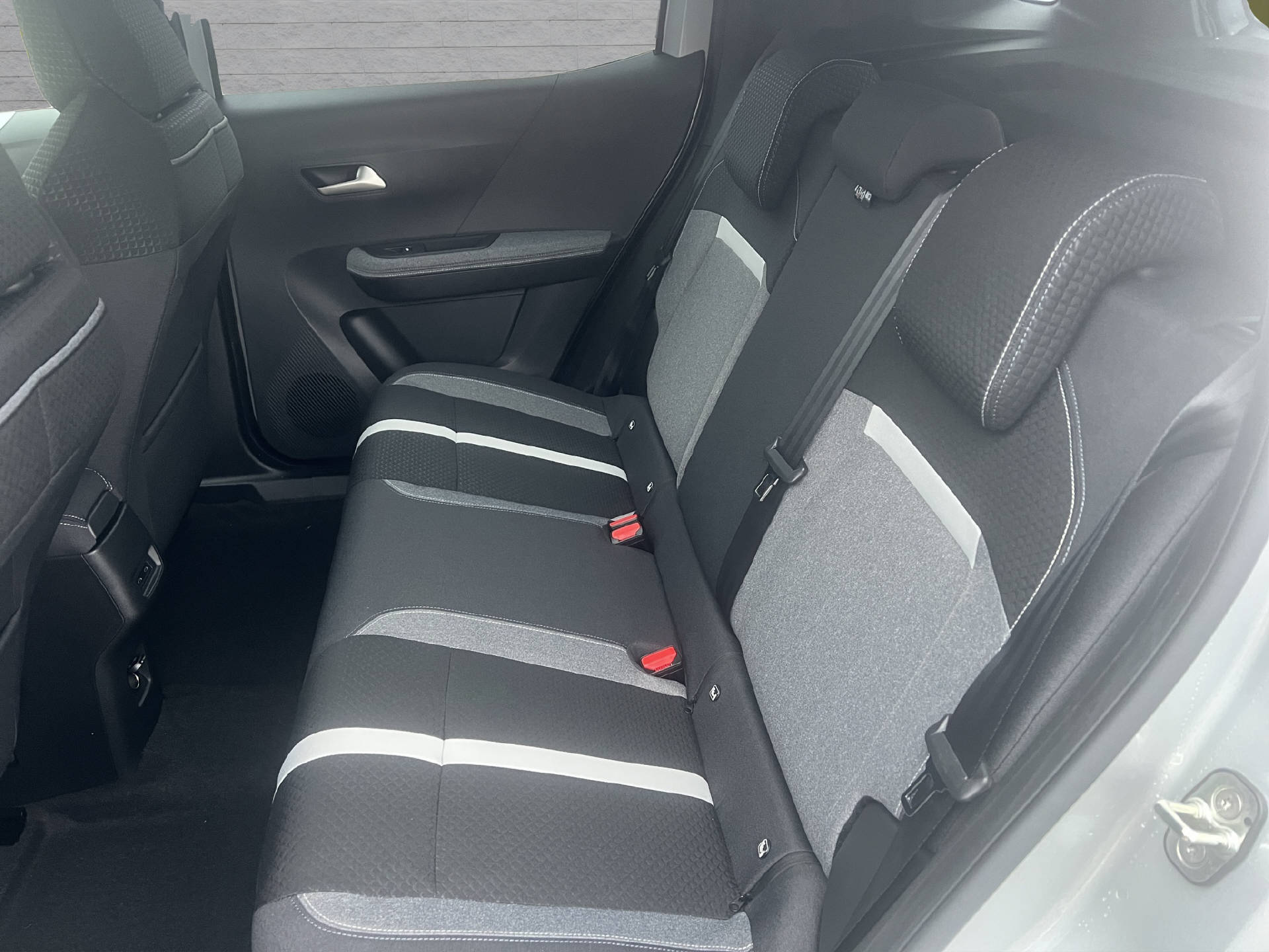 OPEL Frontera-e long range GS-image-13