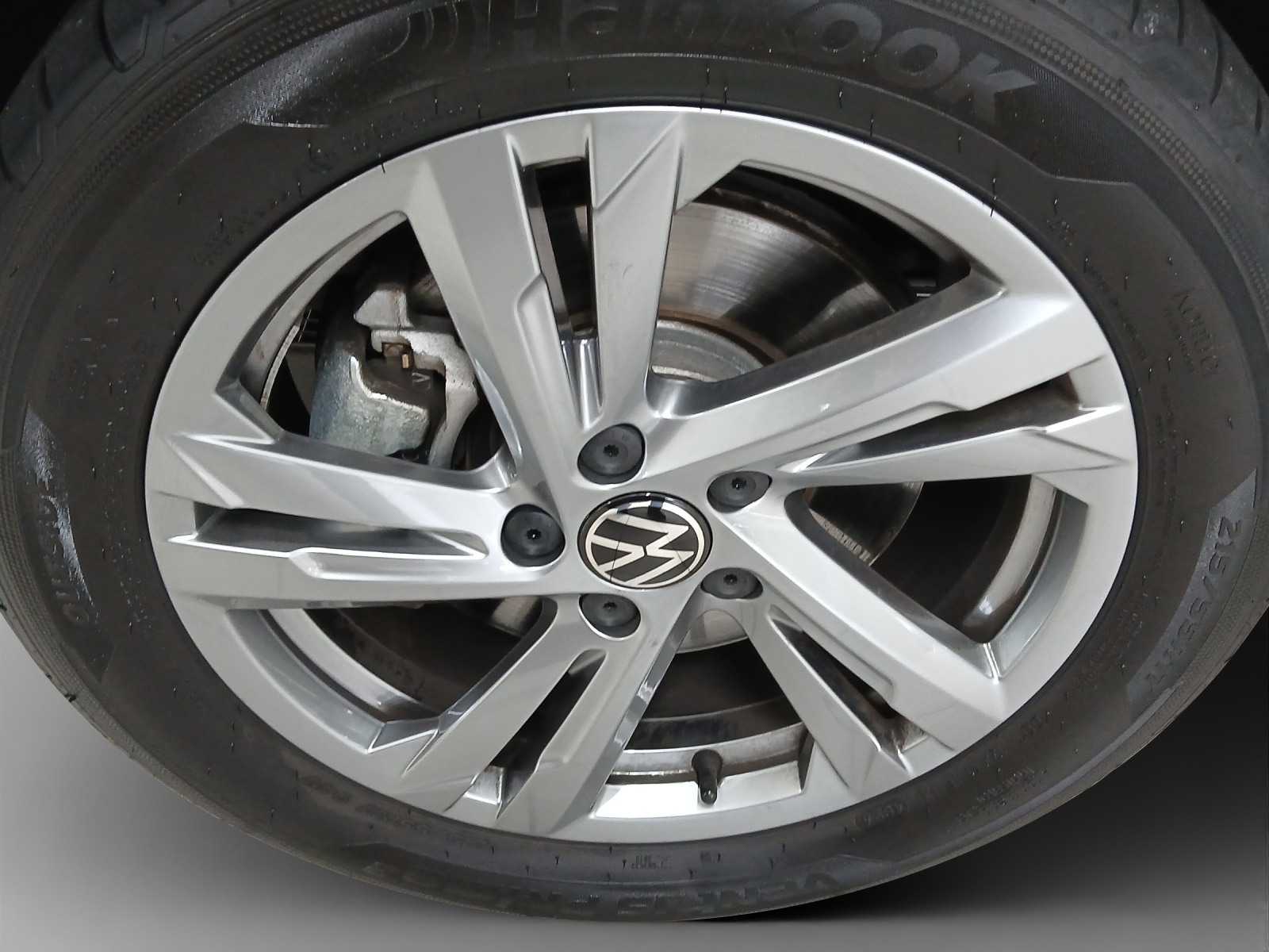 VW T-Roc 2.0 TSI R-Line DSG 4Motion-image-13