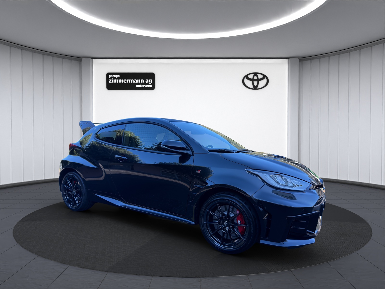TOYOTA GR Yaris 1.6 Turbo Sport 4x4-showroom-element-3