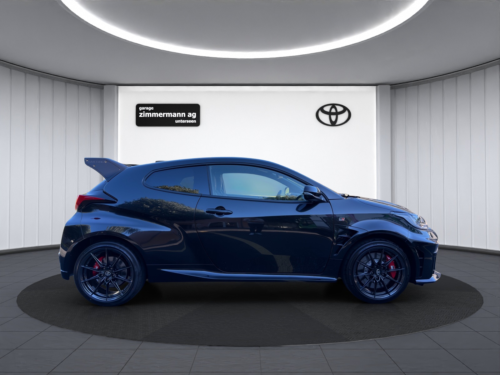 TOYOTA GR Yaris 1.6 Turbo Sport 4x4-image-4