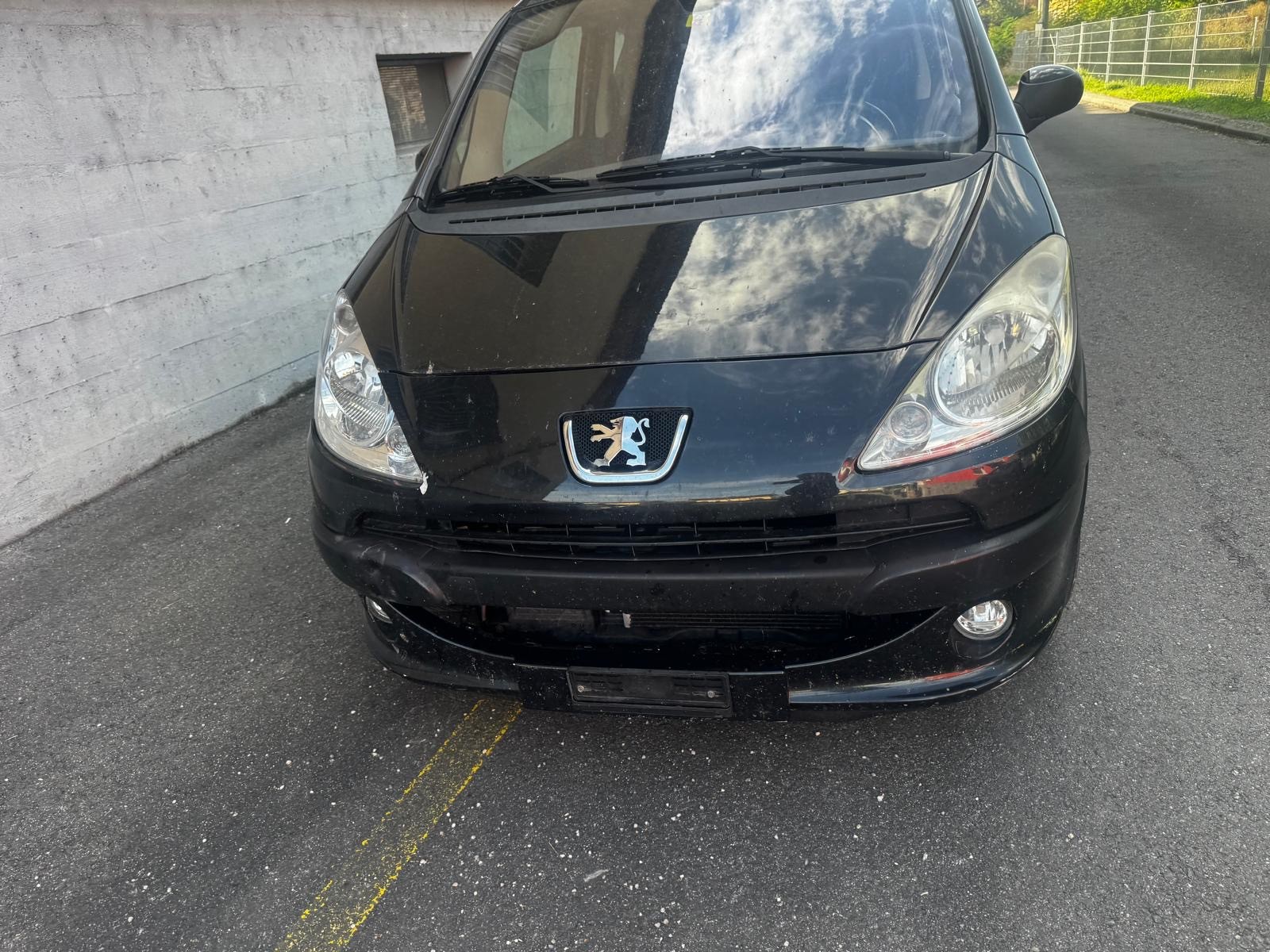 PEUGEOT 1007 1.6 Trendy 2-Tronic