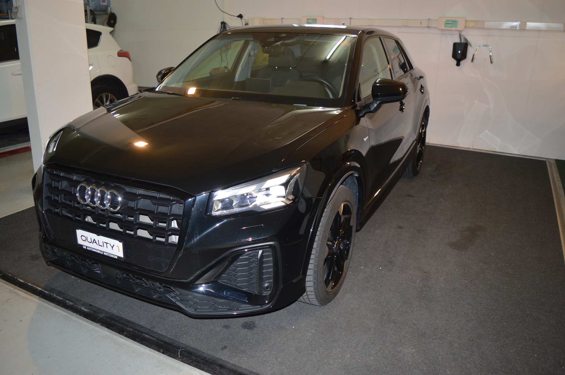 AUDI Q2 35 TFSI S line S-tronic