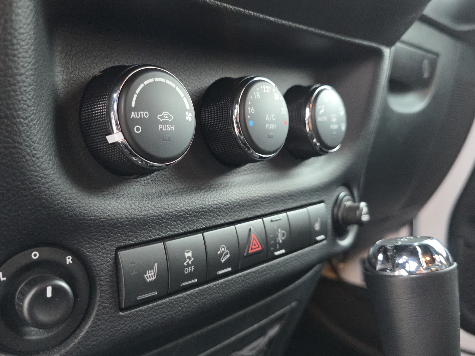 JEEP Wrangler 2.8 CRD JK Edition Automatic hardtop-image-15